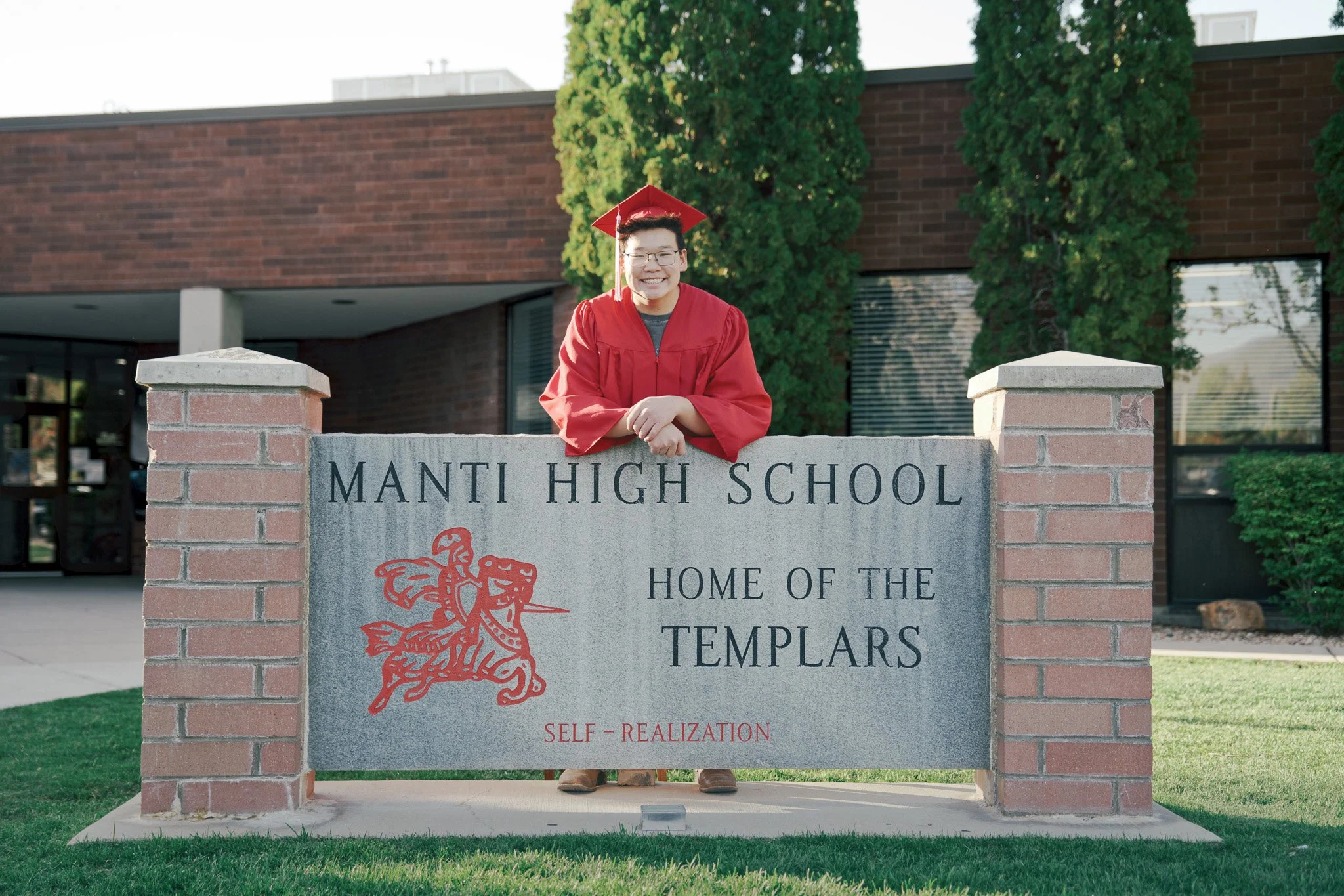 matthew_manti-utah_ephraim-utah_high-school-graduation-photoshoot_snow-college_ephraim-canyon_super89films_-43.jpg