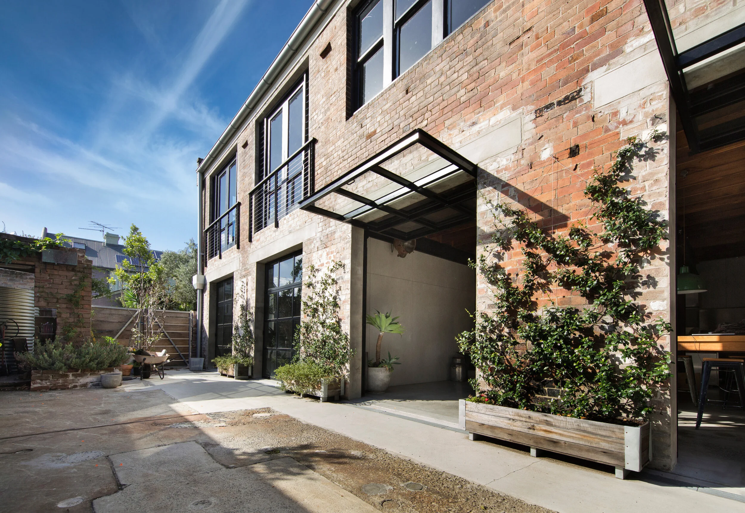 Warehouse-003.JPG
