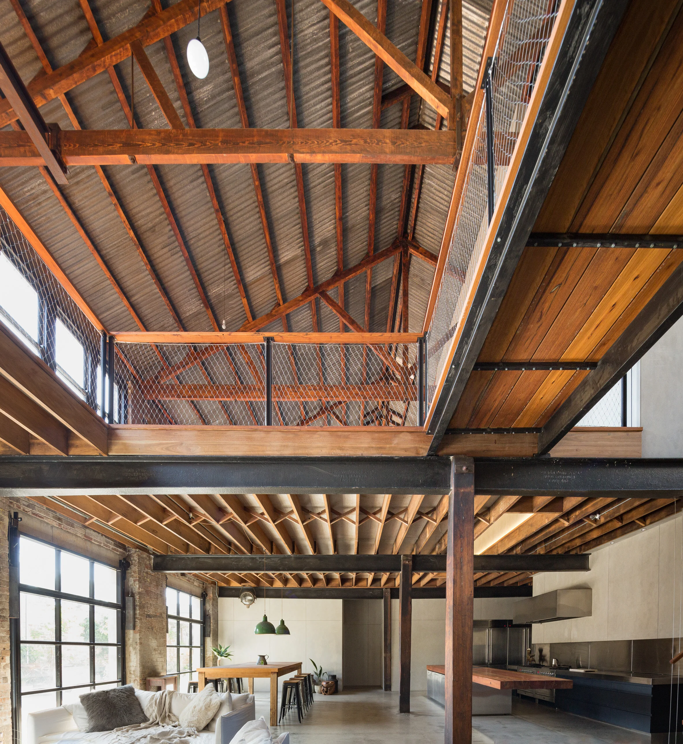Warehouse-005.JPG