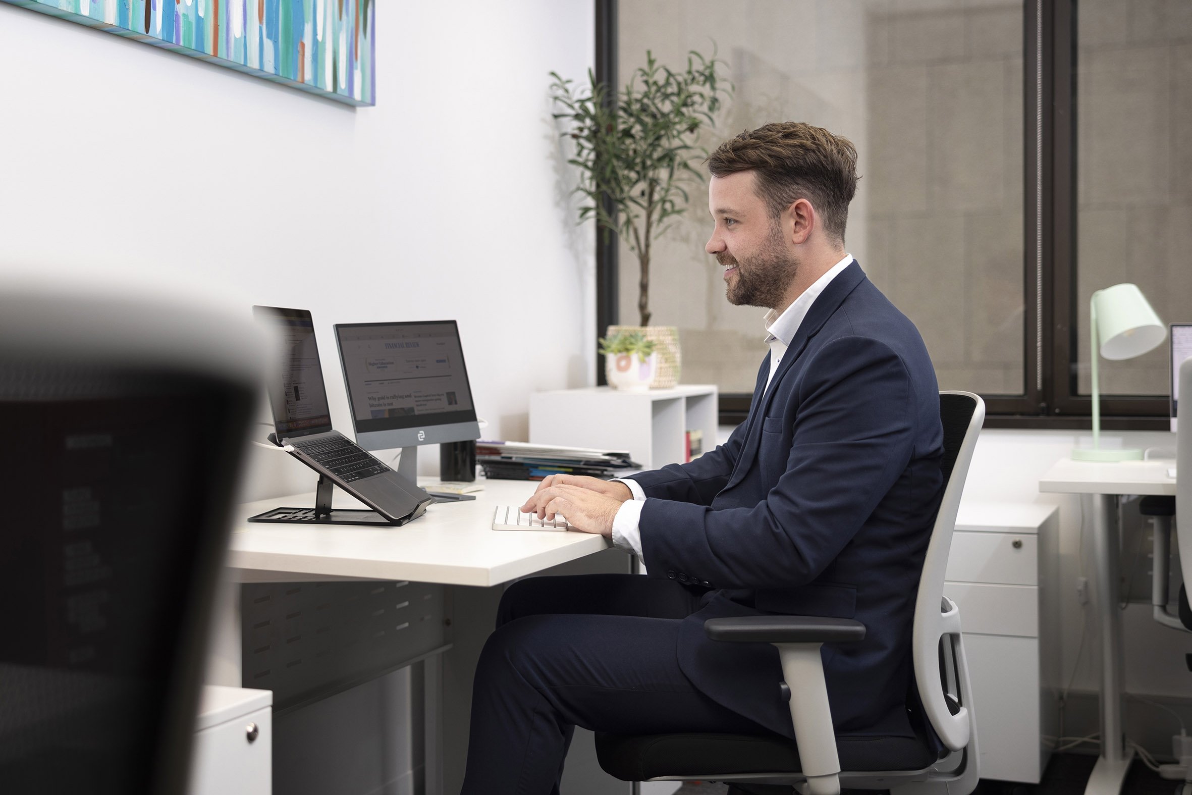 PB Comm-040424-0102a.jpg