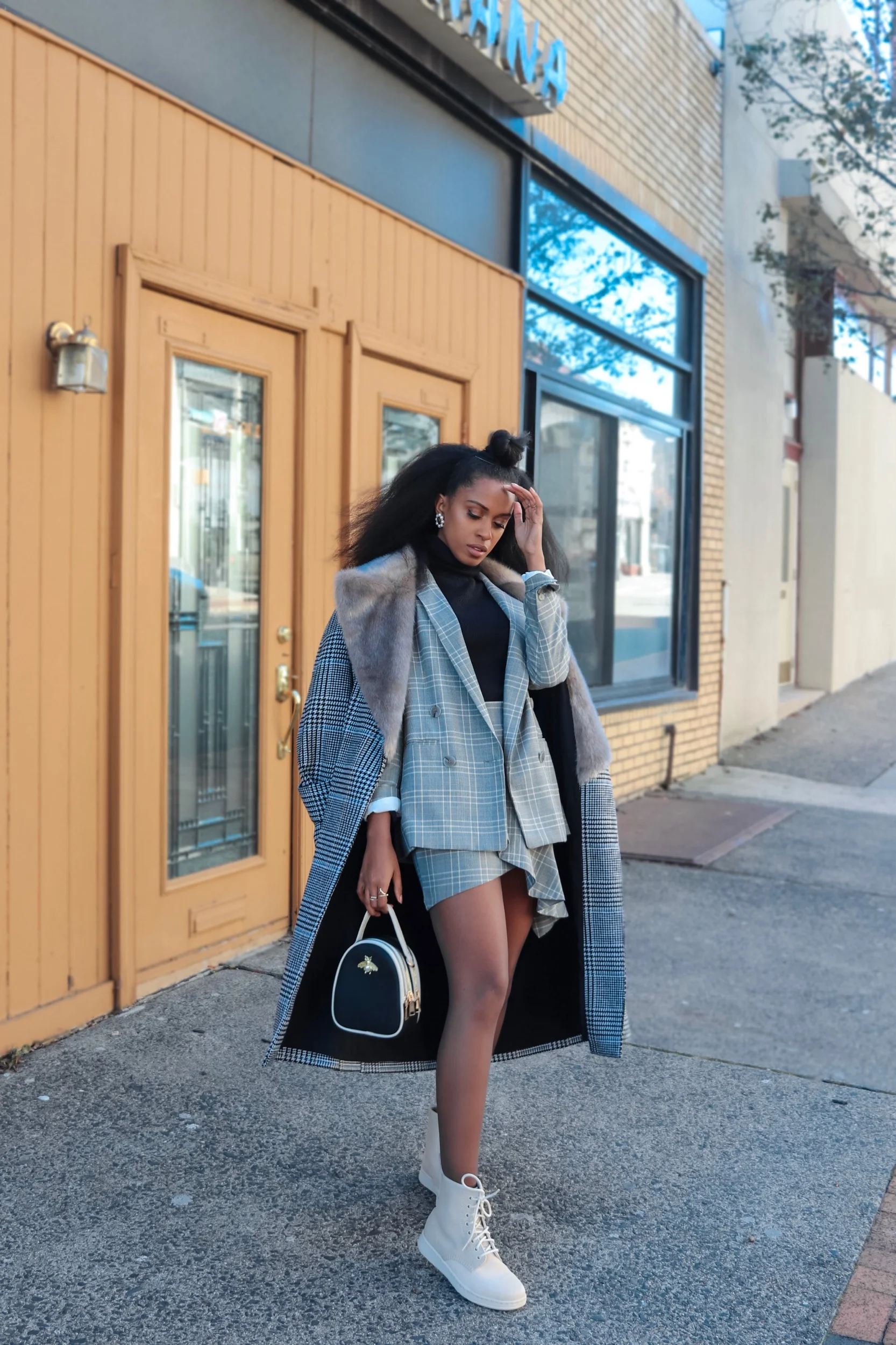 How to wear skirt suits in fall