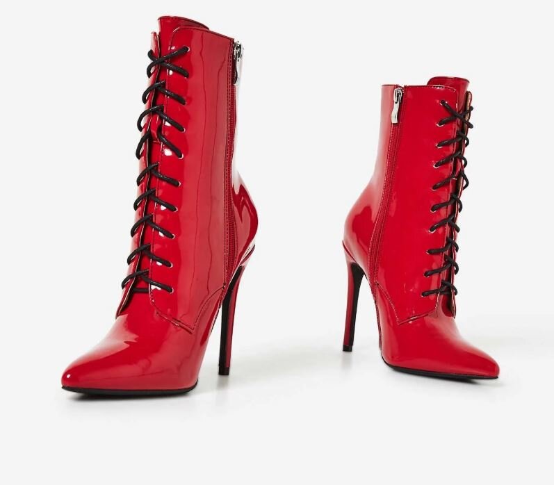 red shoe.JPG