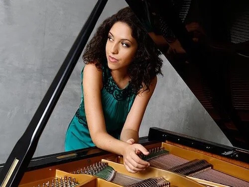 NY Times highlights Beatrice Rana’s Carnegie debut