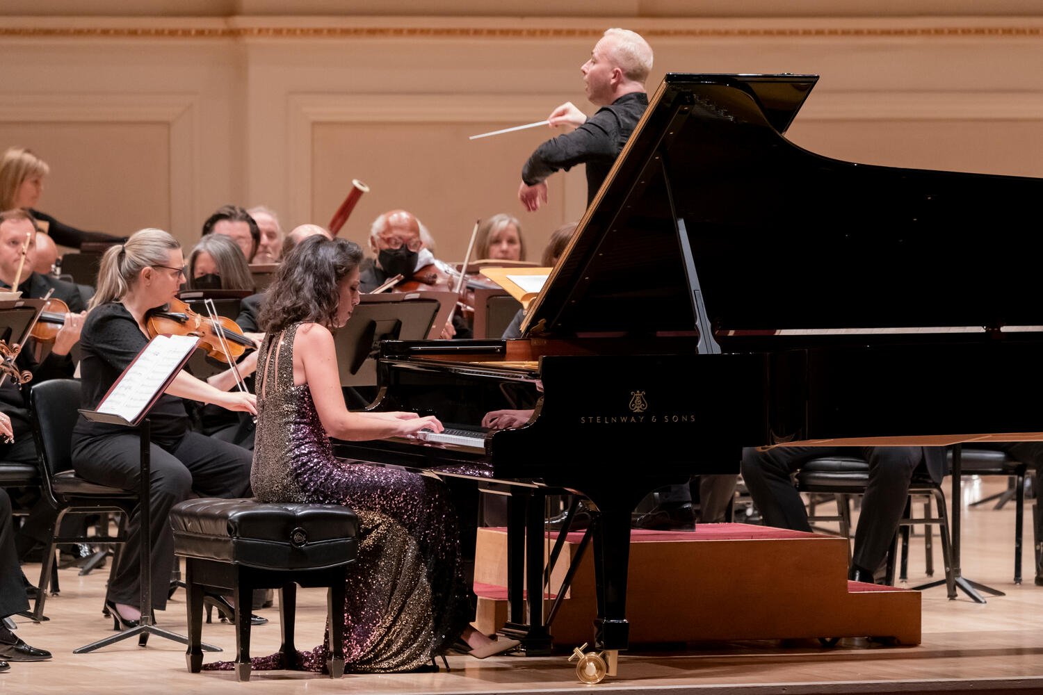 Outstanding praise for Beatrice Rana and Philadelphia Orchestra's performance of Clara Schumann Piano Concerto