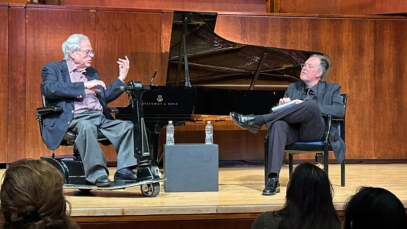 Itzhak Perlman interviewed by Violinist.com