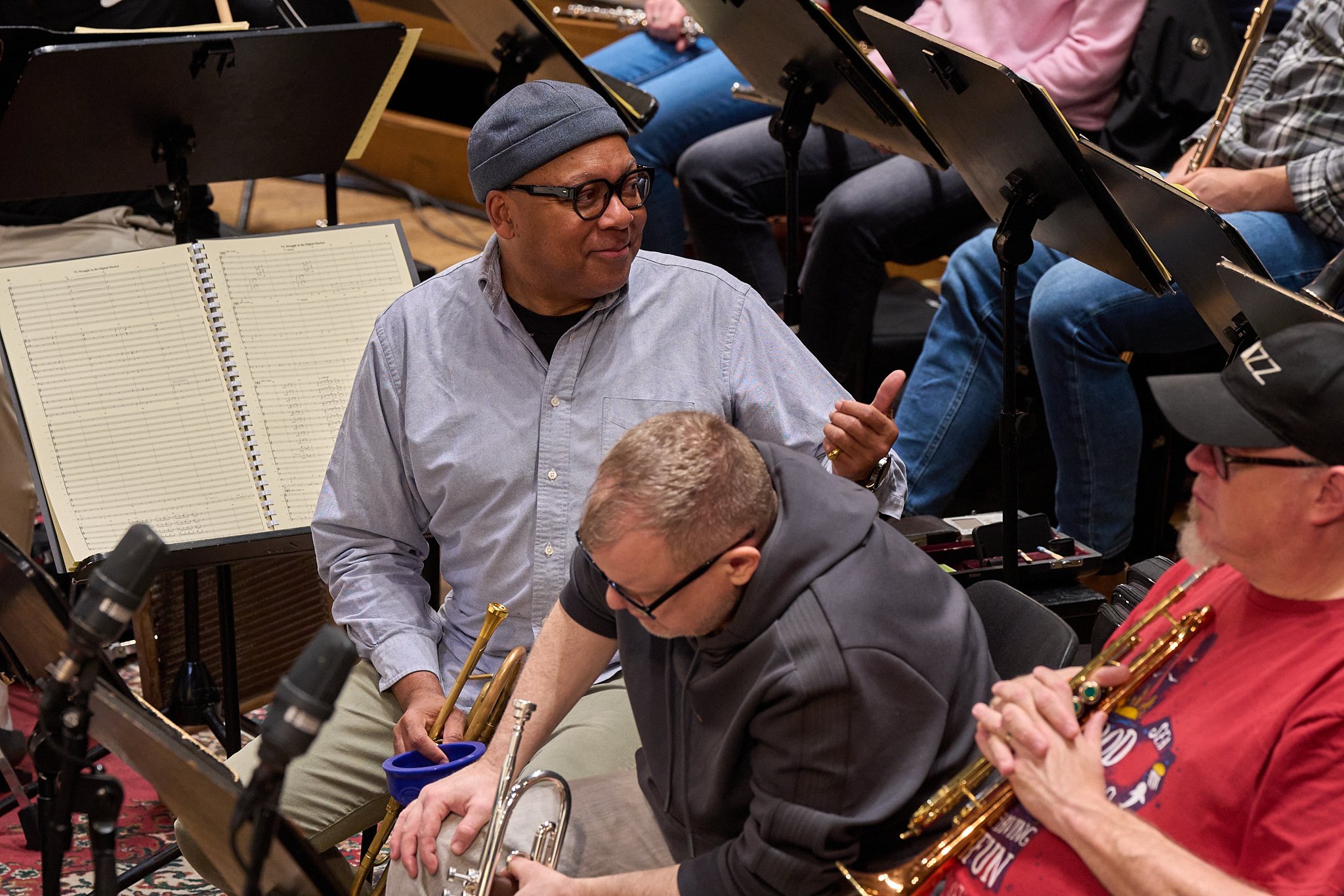 @WyntonMarsalis and the Jazz at Lincoln Center Orchestra @JazzDotOrg performing with the Vienna Radio Symphony Orchestra @RSO.Wien and Chief Conductor @MarinAlsop.Conductor on an all-Marsalis program including his Concerto for Trumpet with @SelinaJas