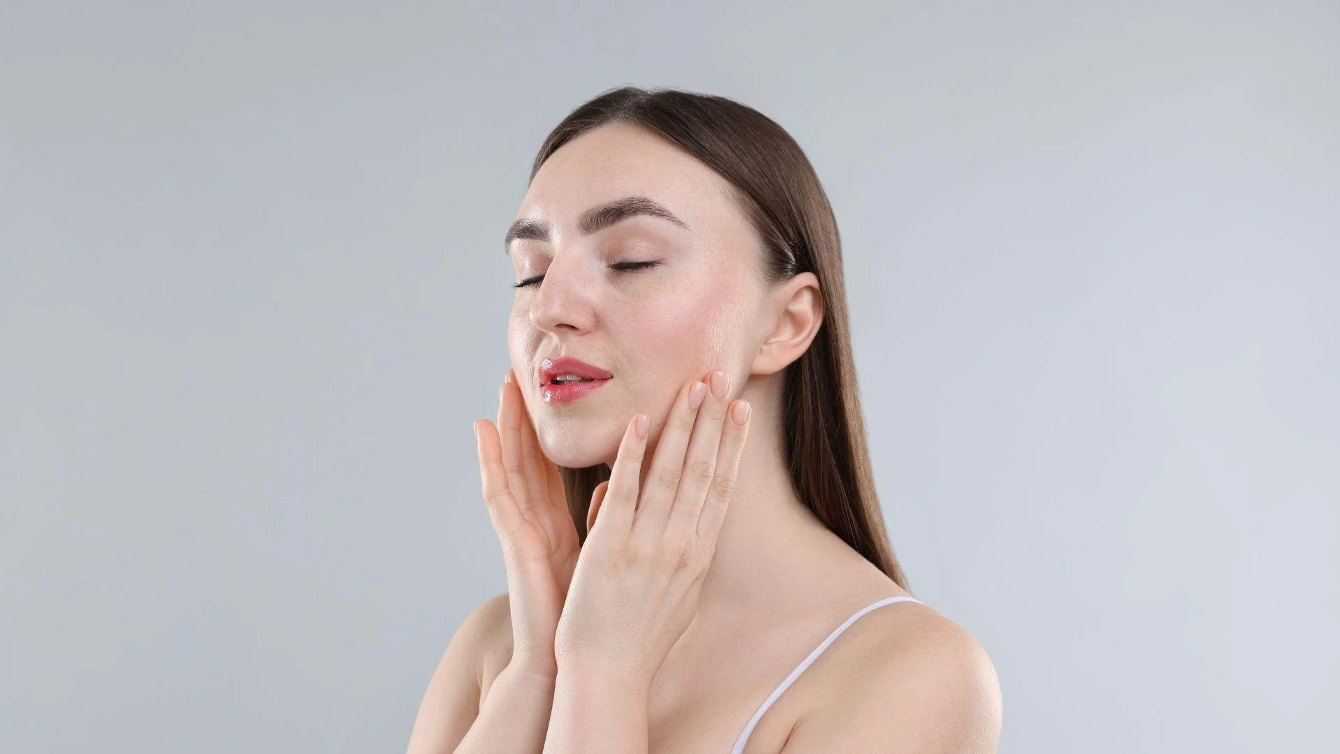 Boost Collagen Production in Chattanooga and Get Younger Skin