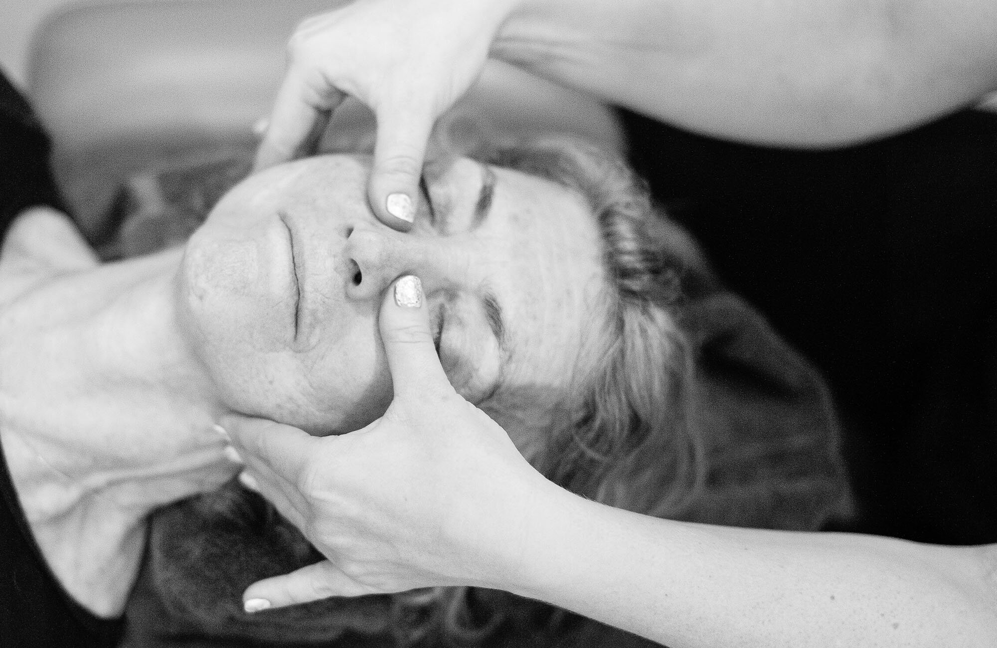 facial massage 3.jpg