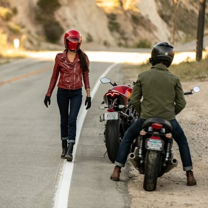 About a road trip 🏍️

Find Bertrand Br&eacute;mont's photo report in the latest issue of Moto Heroes magazine.

#magazine #motorcycle #moto #california #roadtrip #leather #jacket #leatherjacket #perfecto