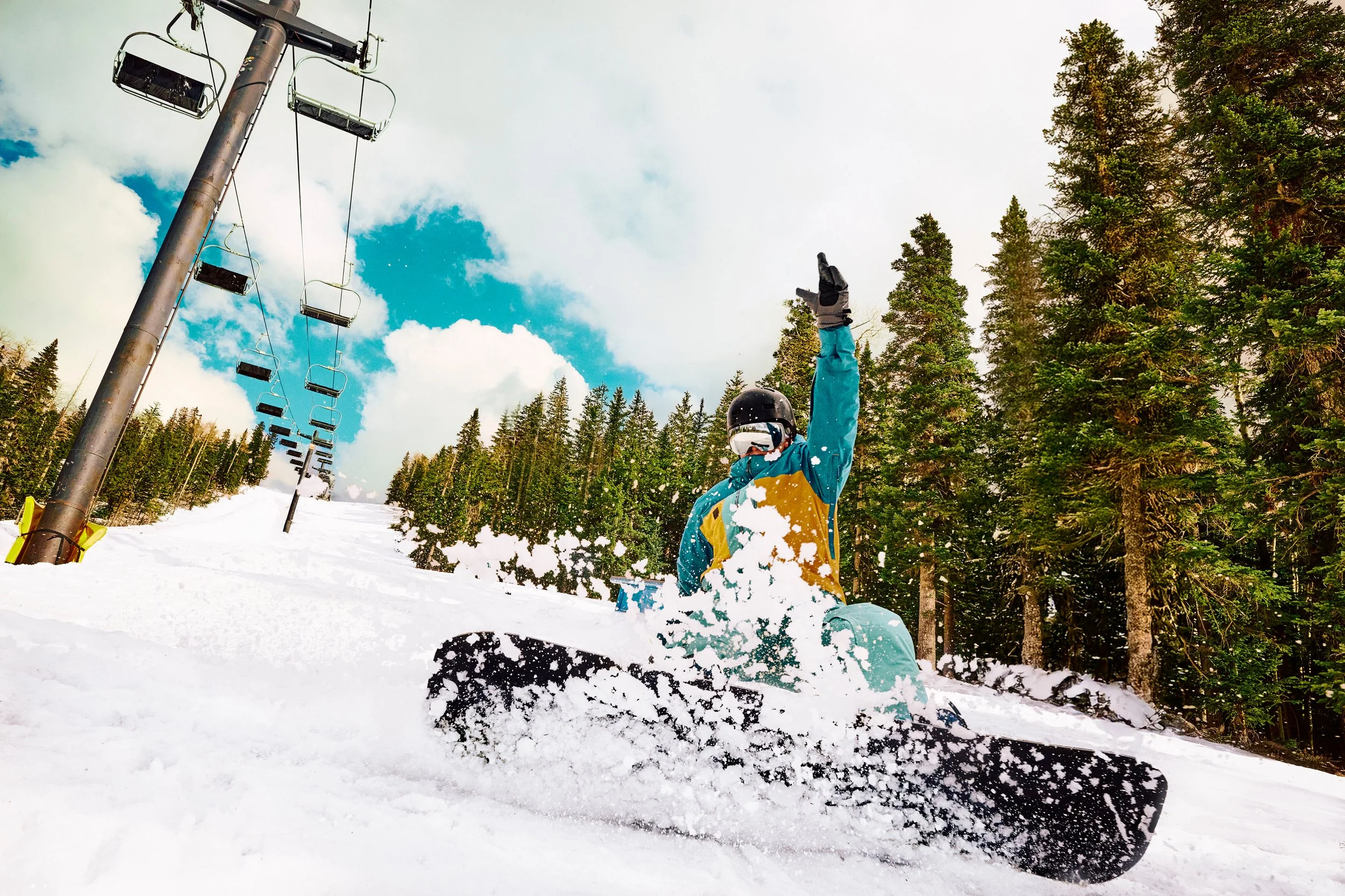 VIBRANTAZ_Turquoise_Lifestyle_Snowbowl_0007.jpg