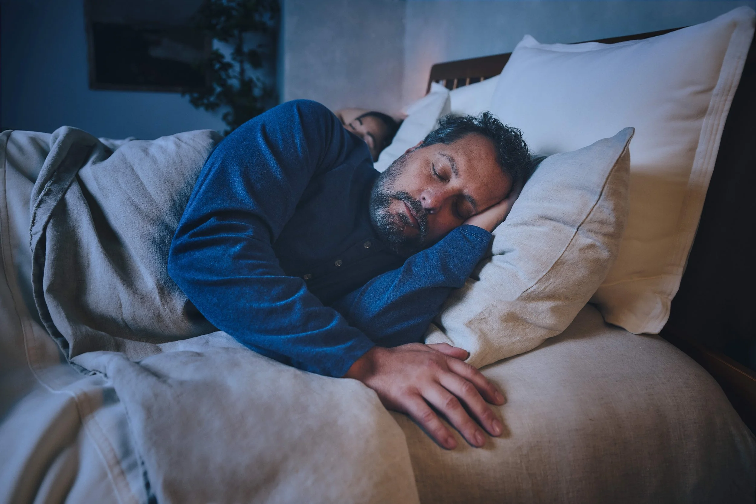 Louise Palmberg x Shot_15_Restful_Night_Sleep_Couple_2627.jpg