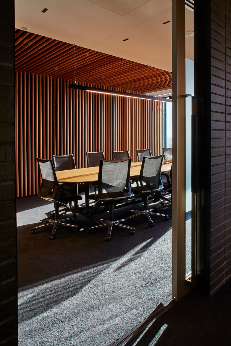 the world is round design. Interior Design. Workplace interior design