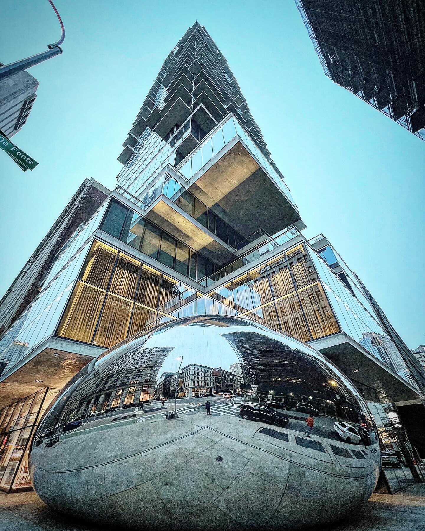 Anish Kapoor&rsquo;s mirrored bean sculpture at the base of 56 Leonard Street. Herzog And De Meuron