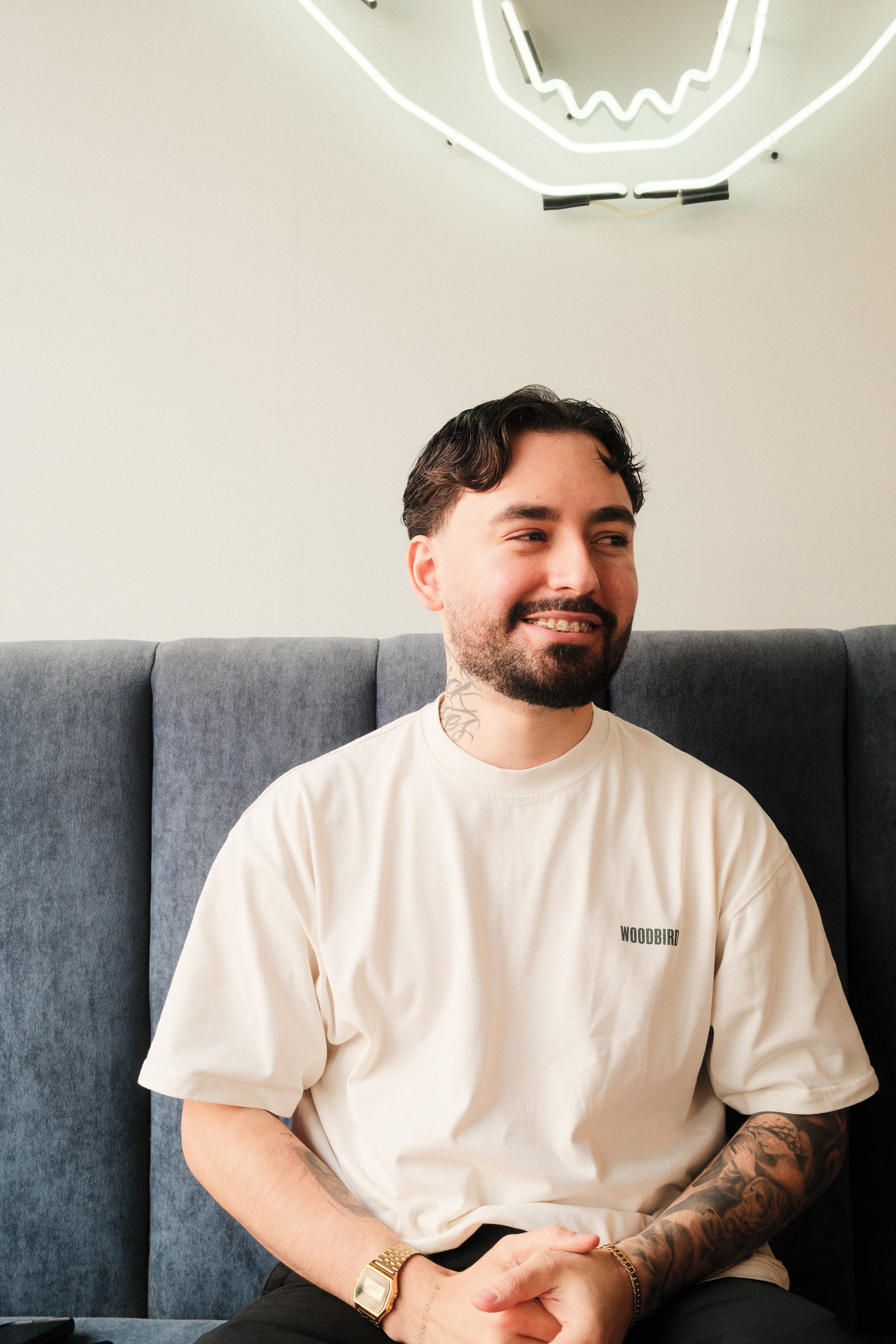 Da Silva joining us from Brazil.  Train under Henrique .His passion, professionalism and consistency makes him a great all around barber. Specialising in Tapers and Fades. one of the most exciting up and coming barbers in London.
