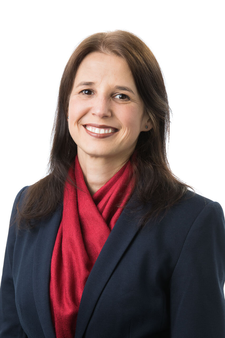 Tanara Sousa, Health Economics/Data Manager