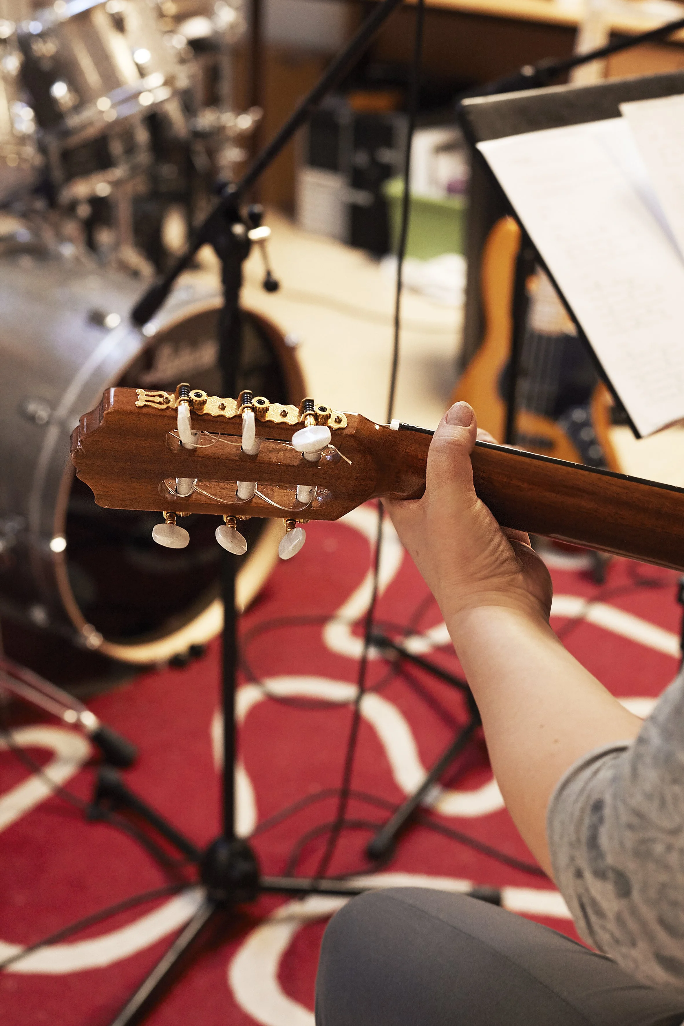 Musical activities as health interventions in the care of people with dementia