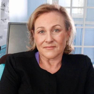 kathleenwalshheadshot.jpg