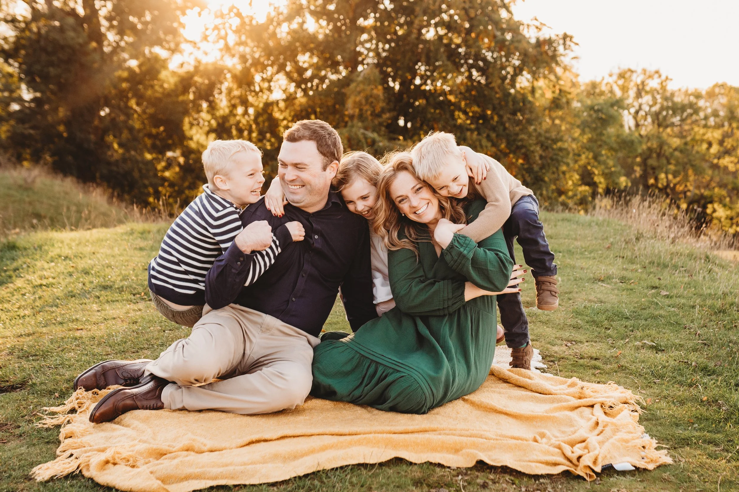 sunset-family-photography-cotswolds.jpg