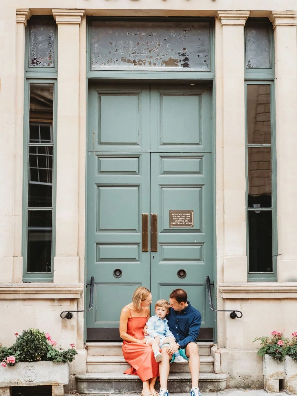 This summer family session in Cheltenham ticked all the boxes for me: 
&bull; a stroll around favourite places; 
&bull; lots of love, laughter &amp; cuddles
&bull; pops of colour 
&bull; doorways, of all shapes &amp; sizes

A family&rsquo;s story to 