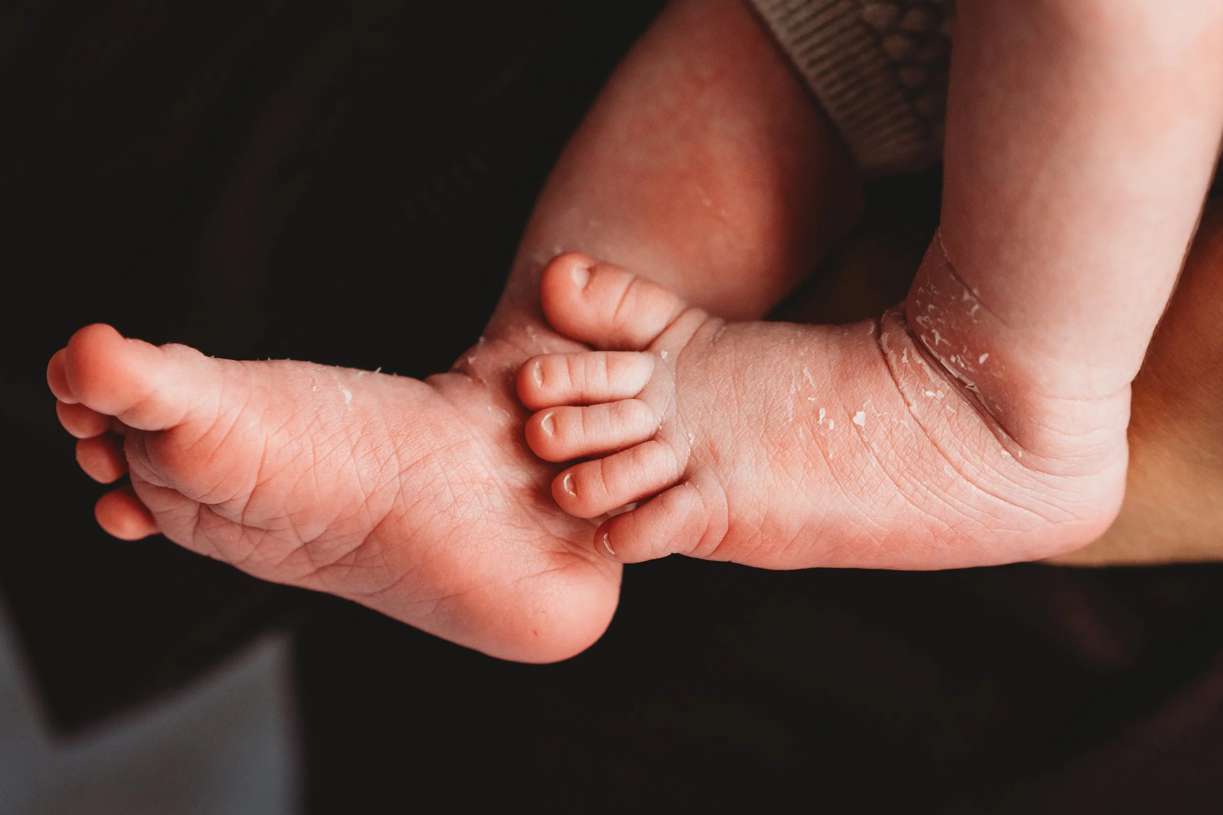 photographer-cheltenham-newborn-baby.jpg