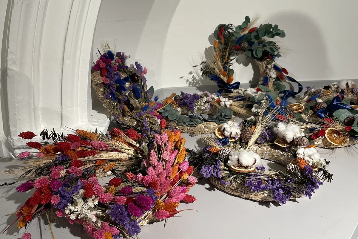  Locally made, naturally beautiful wreaths. 