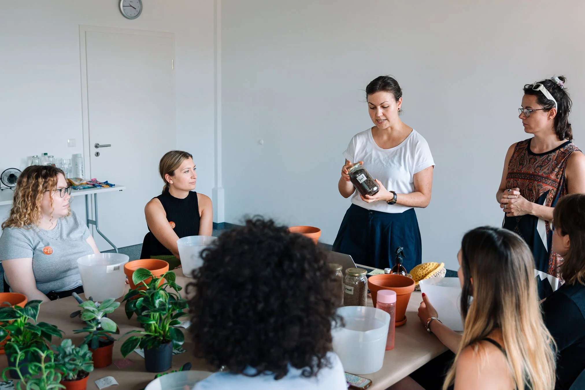 Plant expert presenting soils solutions during a workshop