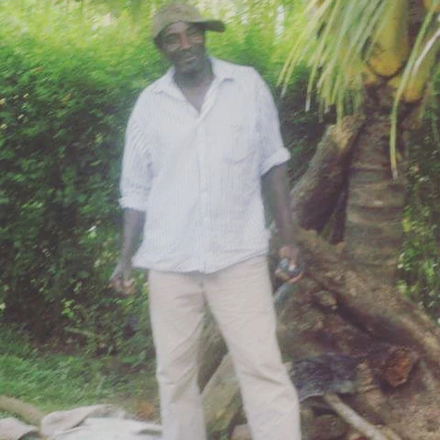 Antonio Bern&aacute;rdez, a 71-year old Garifuna defender, was murdered last week in the community of Punta Piedra. this community has suffered ever since 1992 invasions into their lands. in 2003, the case of Punta Piedra was presented to the Inter-A