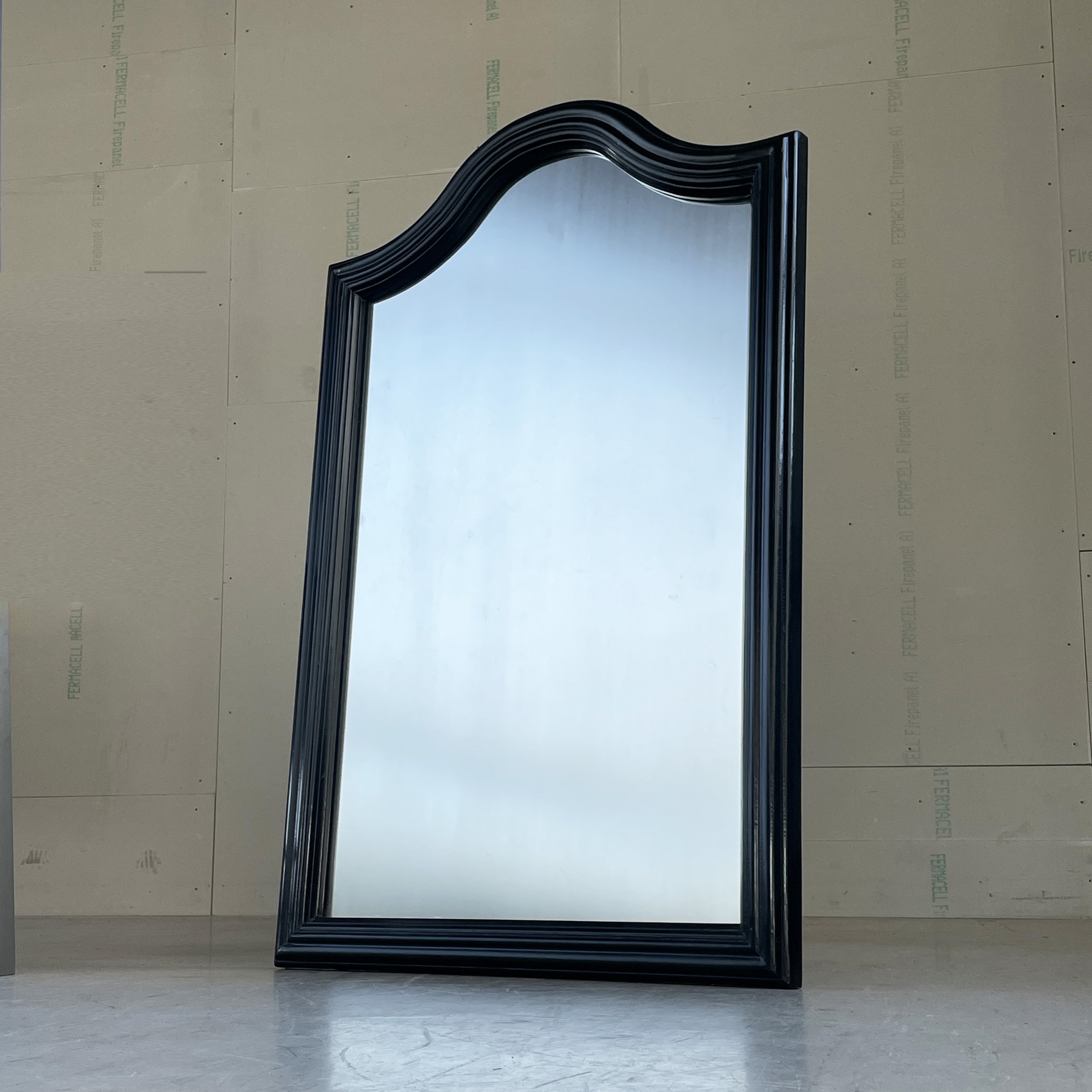ModernEra_Spiegel_schwarz_IMG_8450.JPG