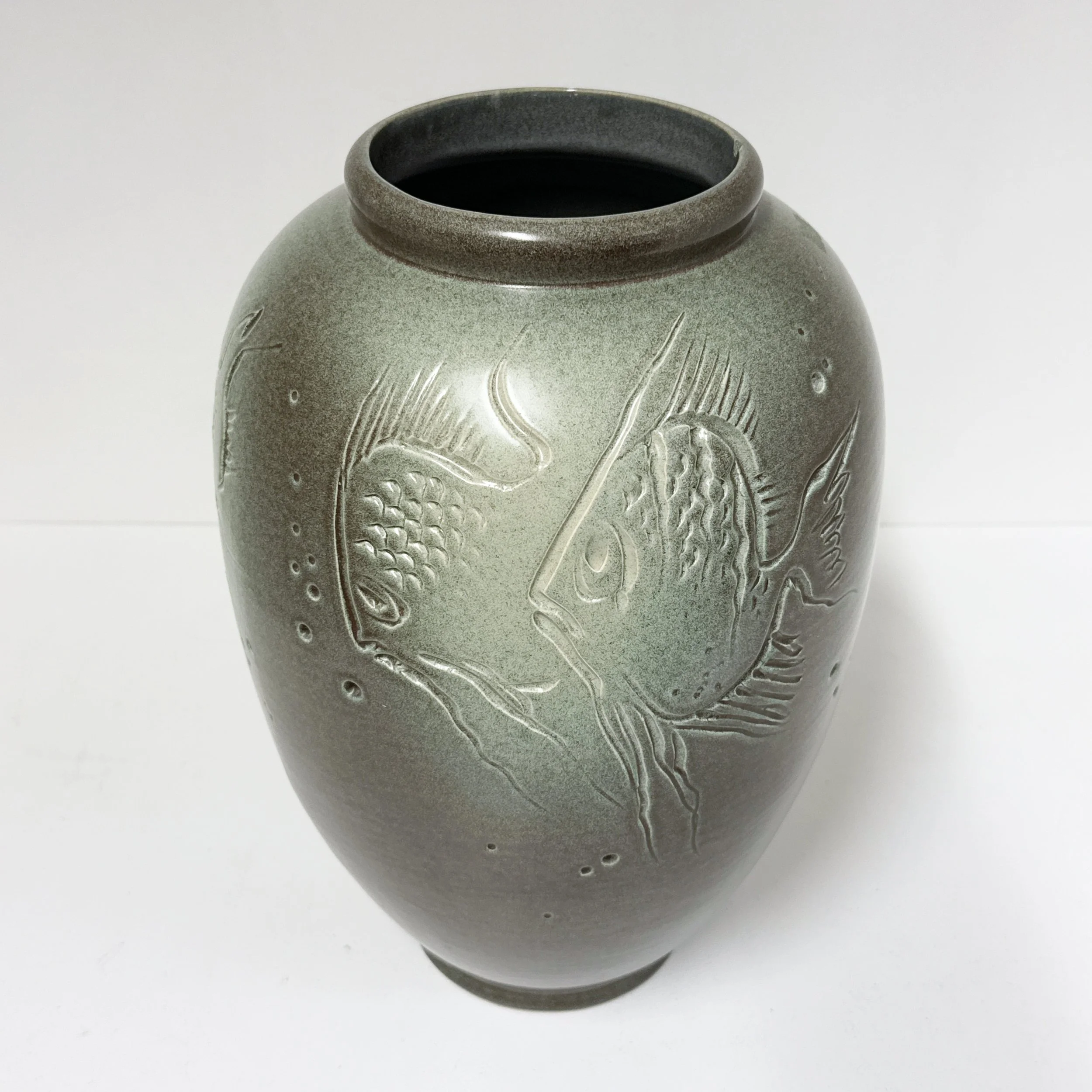 ModernEra_Gustav_Spörri_Vase_grün_9563.jpg