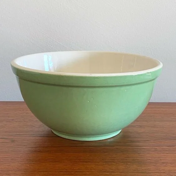 1960er-rossler-teigschussel-27-hellgrun.jpg