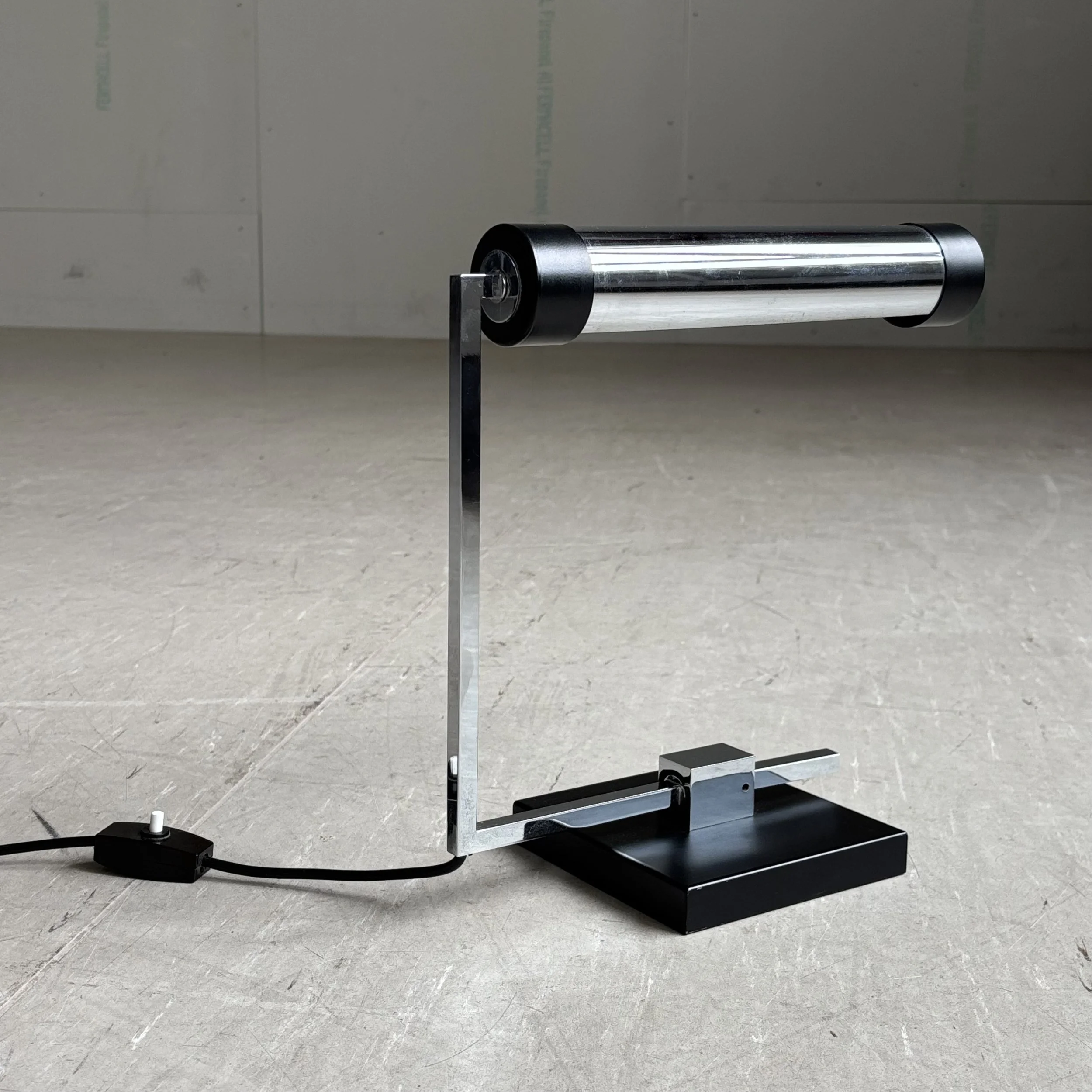 ModernEra_Megal_Lampe_7903.jpg
