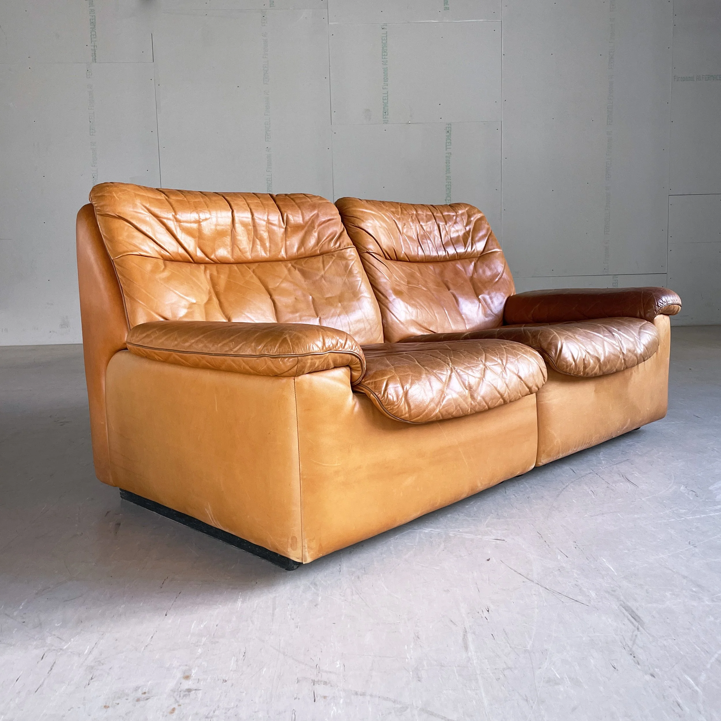 De Sede DS-66 tanned leather sofa by Carl Larsson, 1978