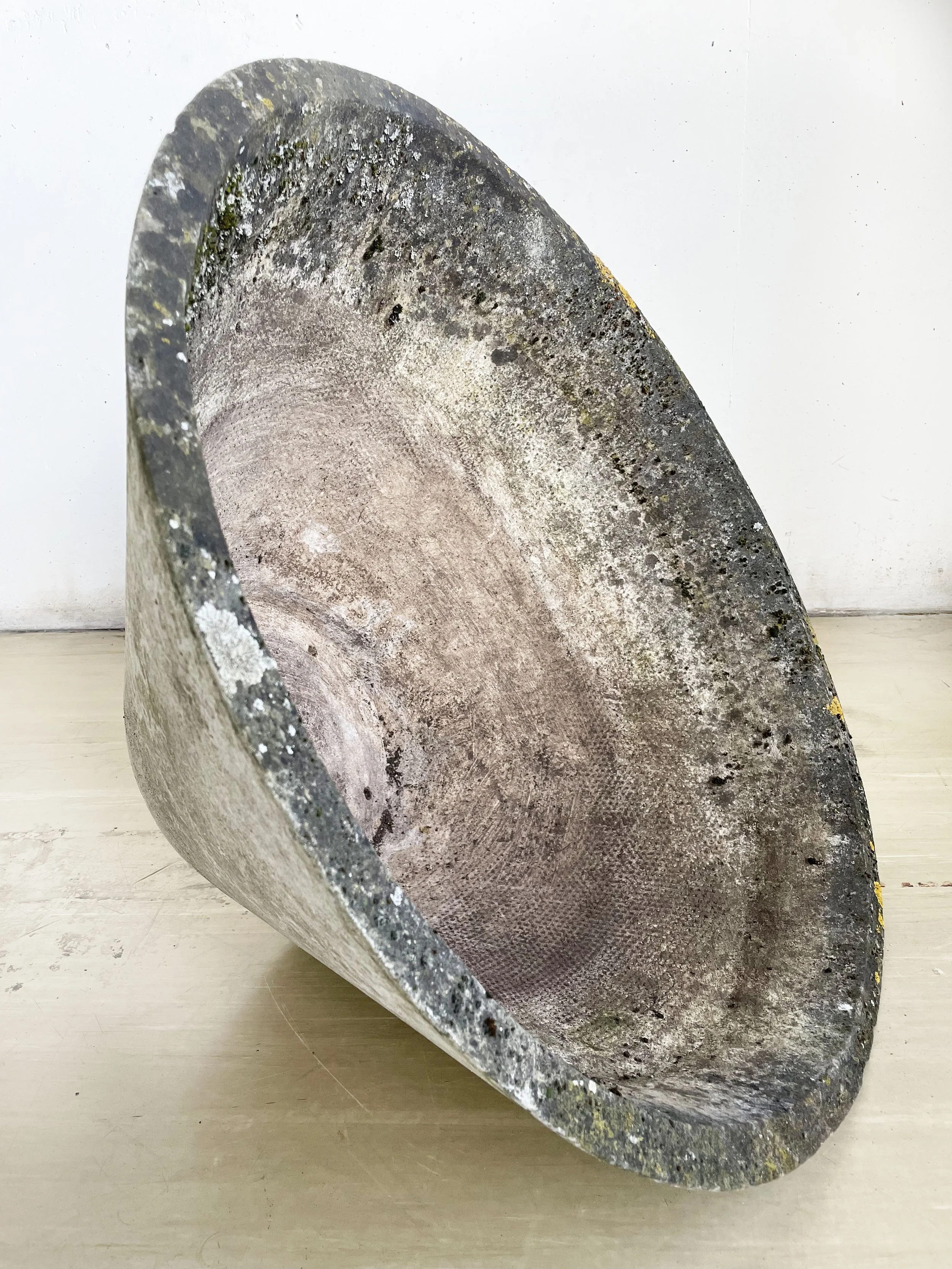 Large Willy Guhl Planter, Eternit SA