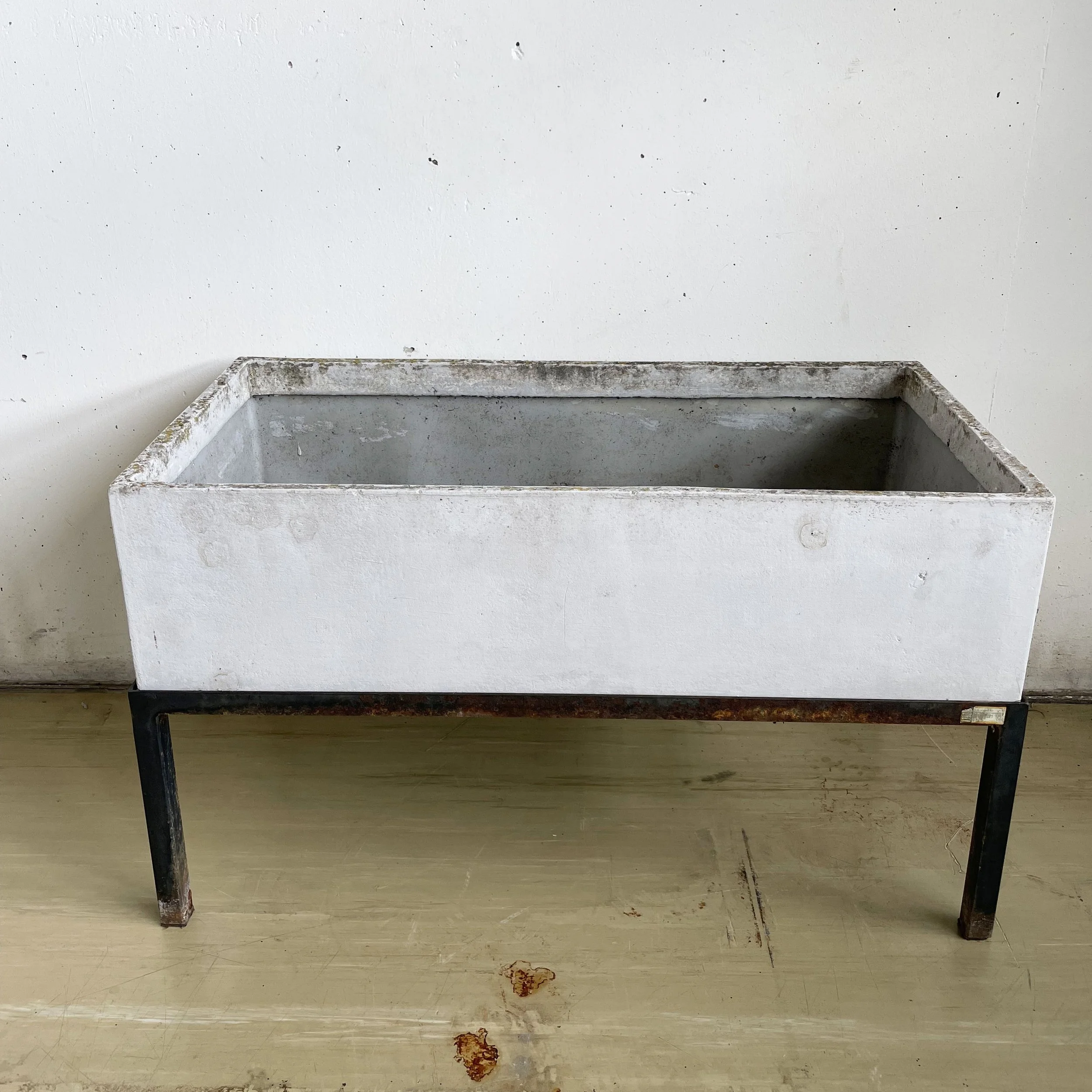 Willy Guhl 1960's Minimalist Planter & Base, Eternit AG