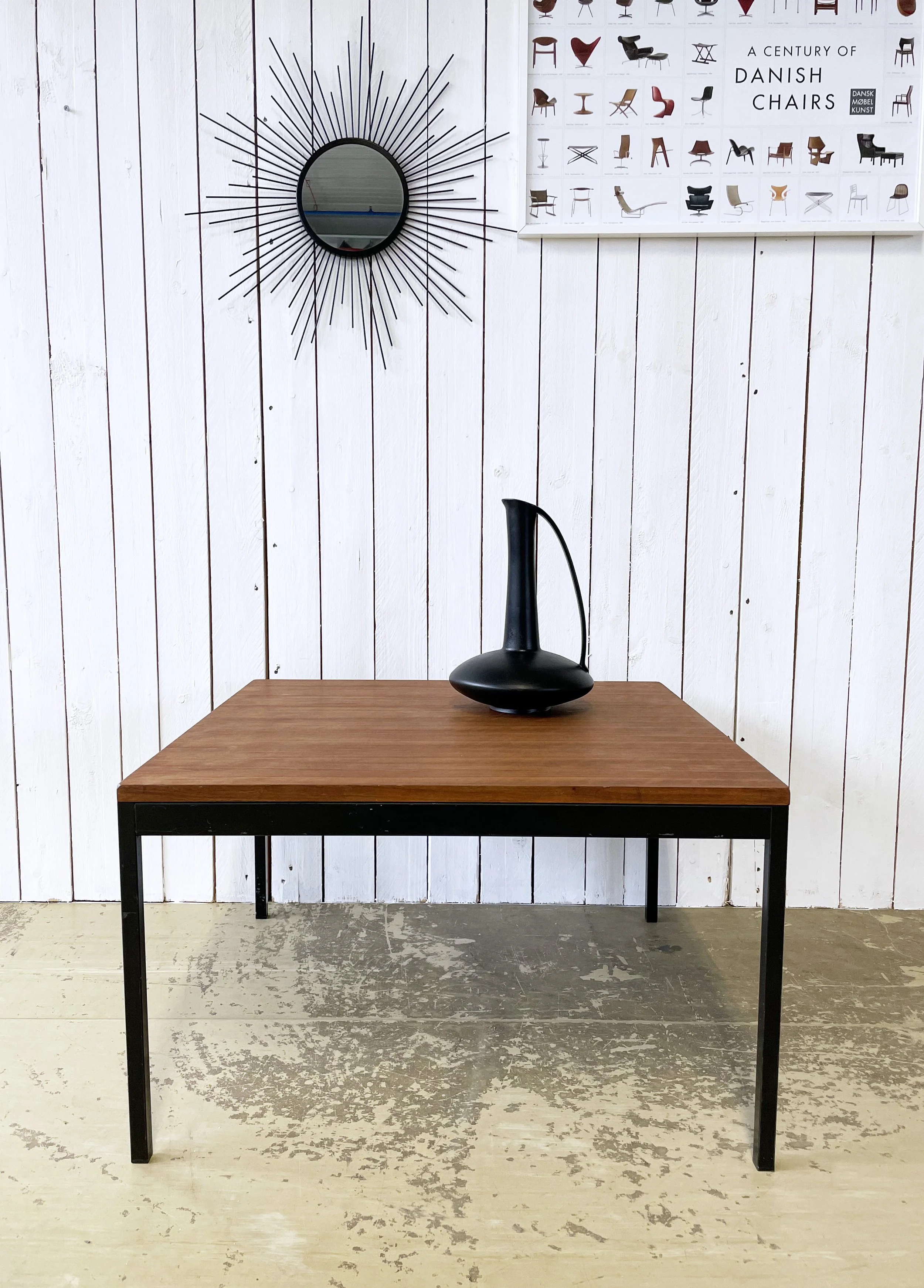 Victoria Möbel Mid Century Coffee Table