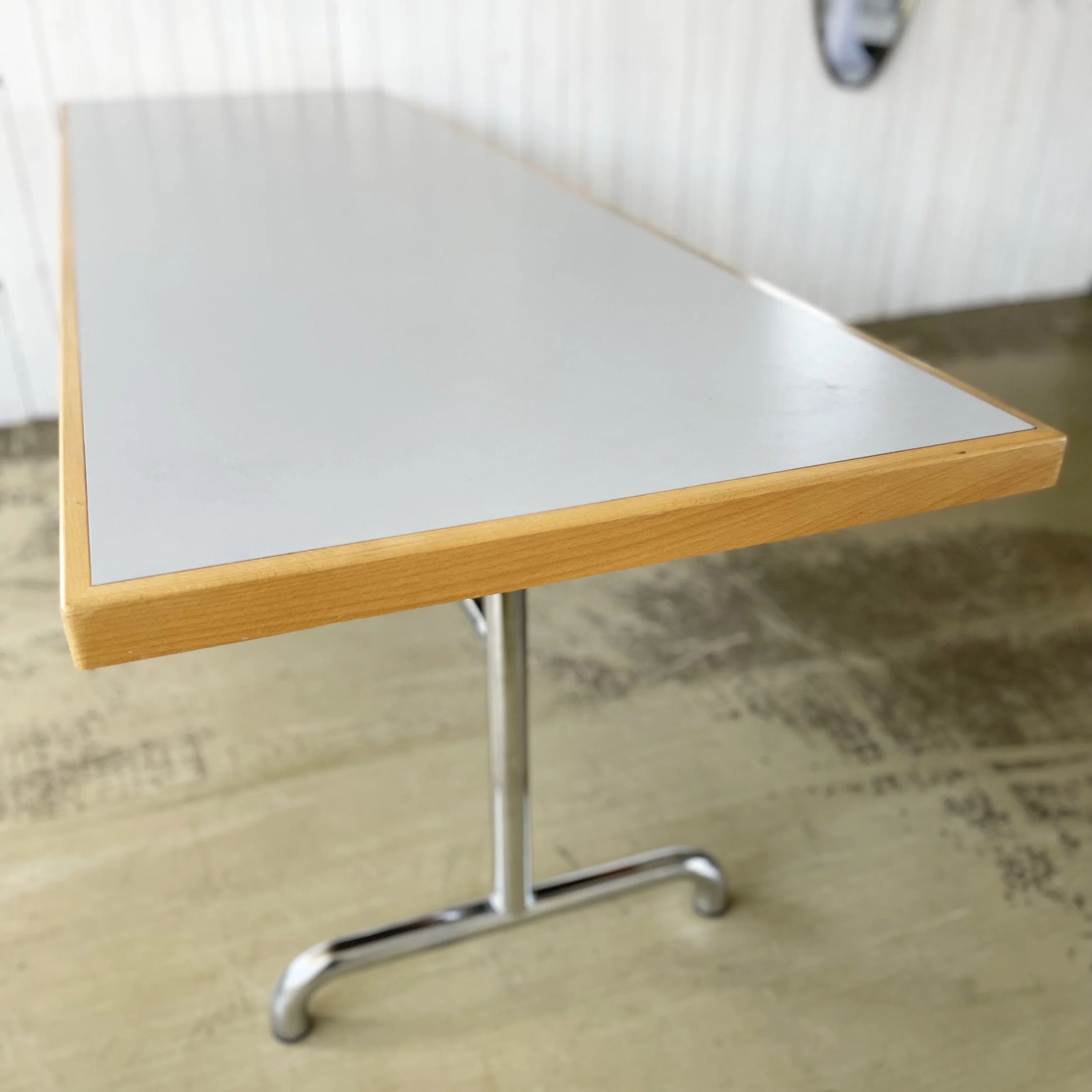 Ateliertisch / Schulhaustisch