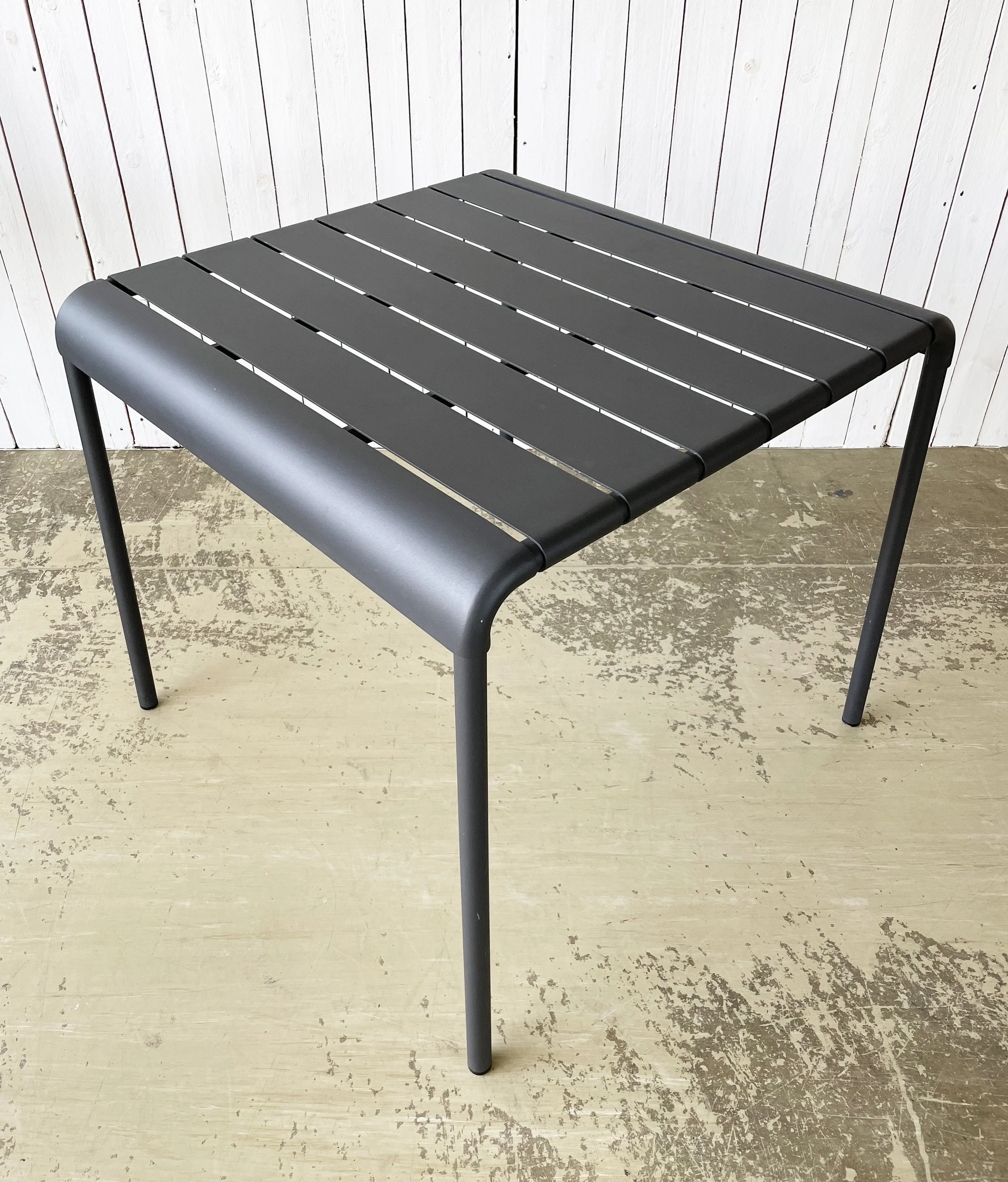 BYYU ‘SETE’ Garden Table