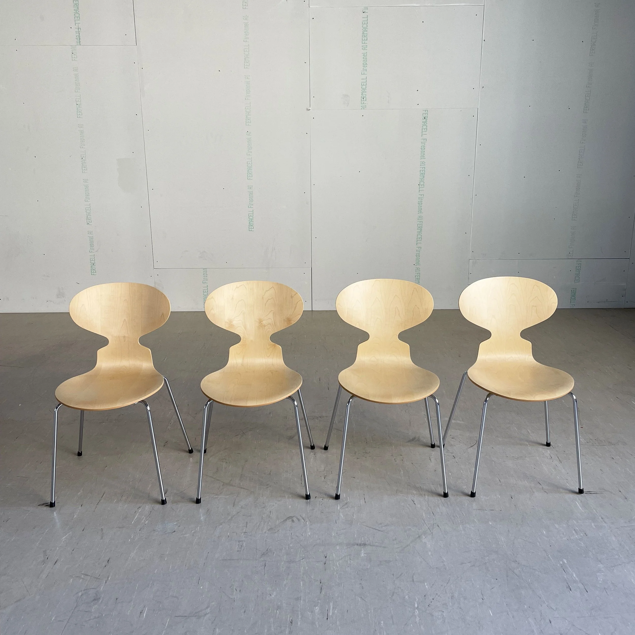 Arne Jacobsen 'Ant' 3100 Stuhl - Fritz Hansen
