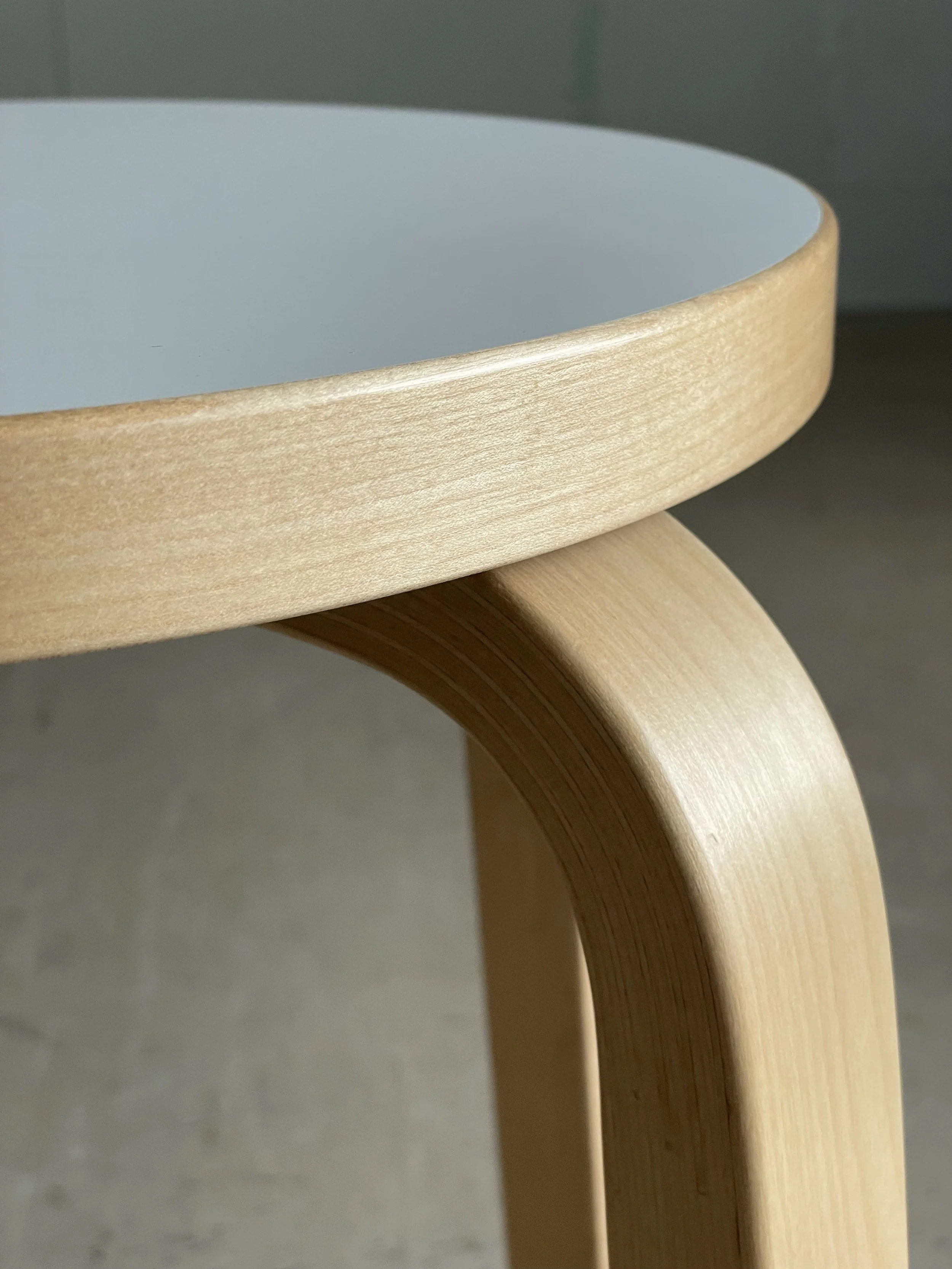 Artek 64 Barhocker - Alvar Aalto