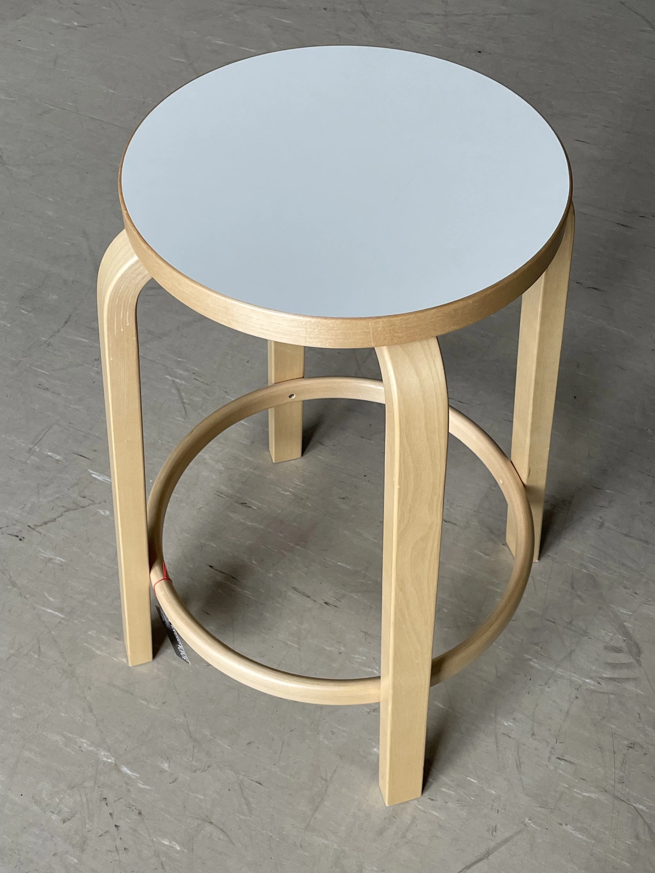 Artek 64 Barhocker - Alvar Aalto