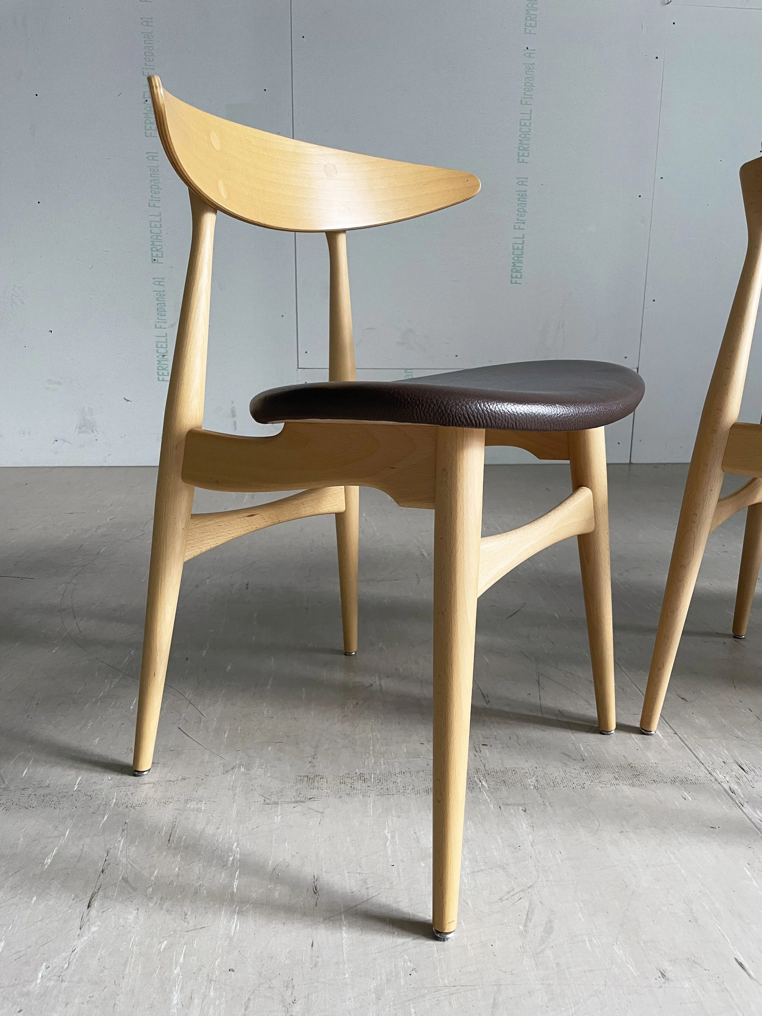 Stühle Carl Hansen - CH33 P - Hans J. Wegner