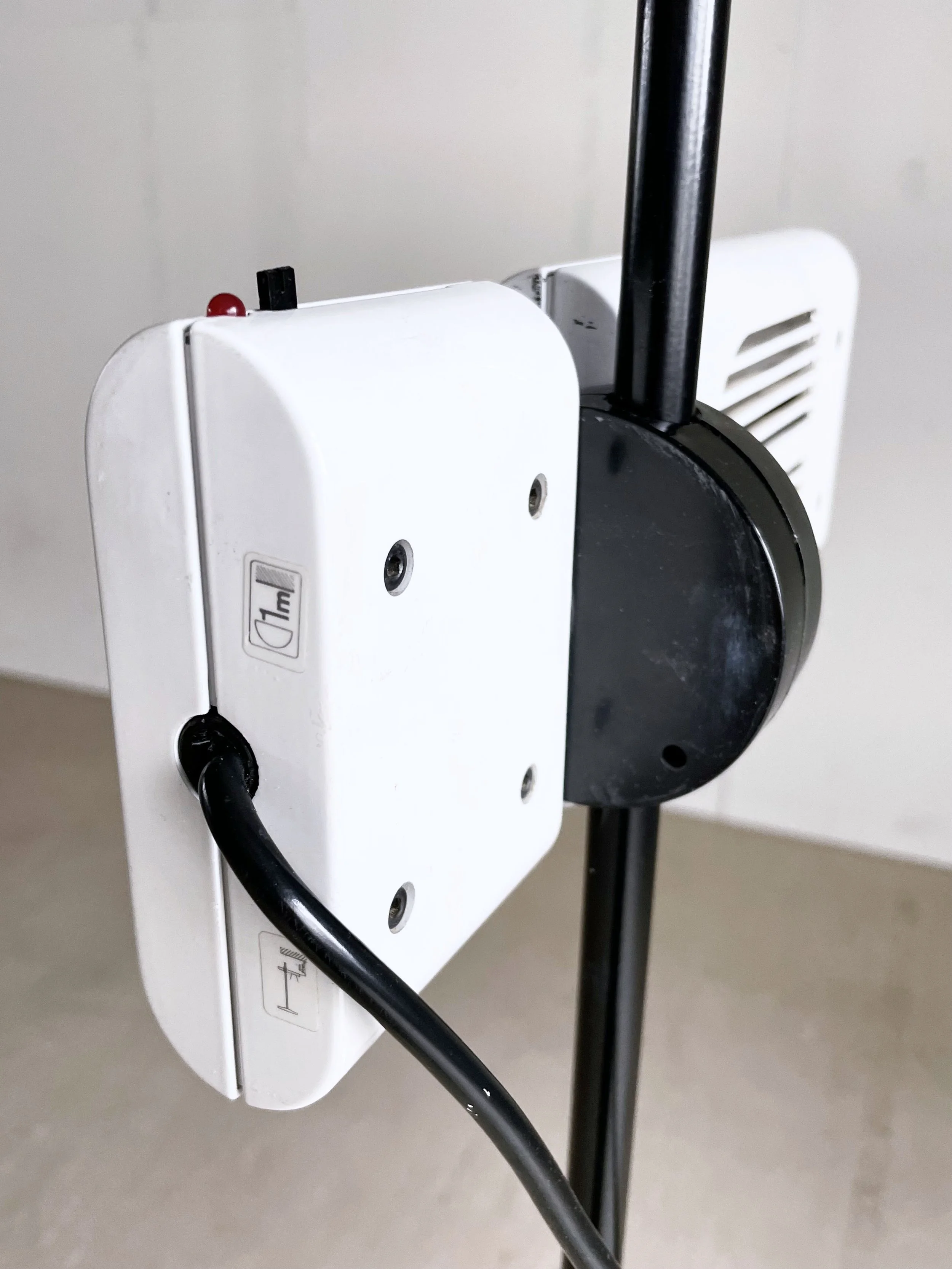 Artemide Aton Terra.5.JPG