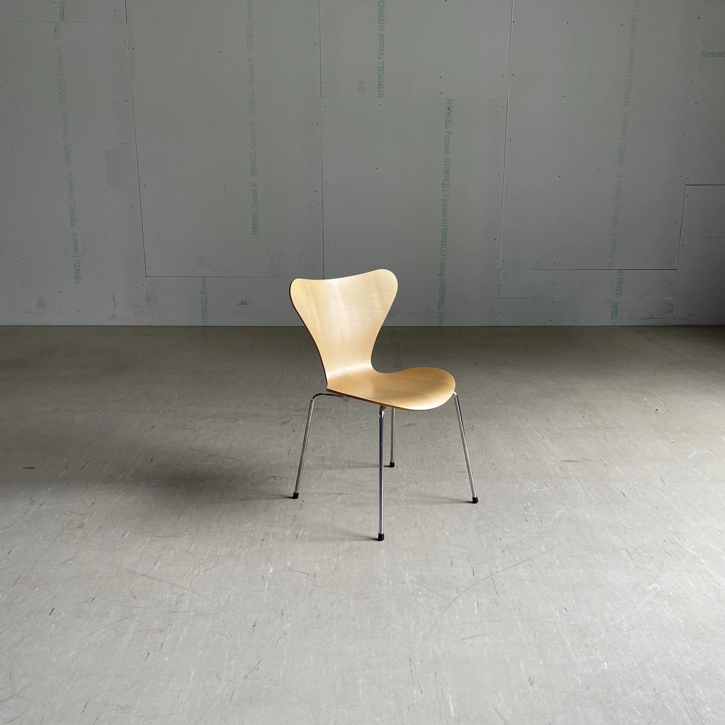 Arne Jacobsen Series 7 - Stuhl