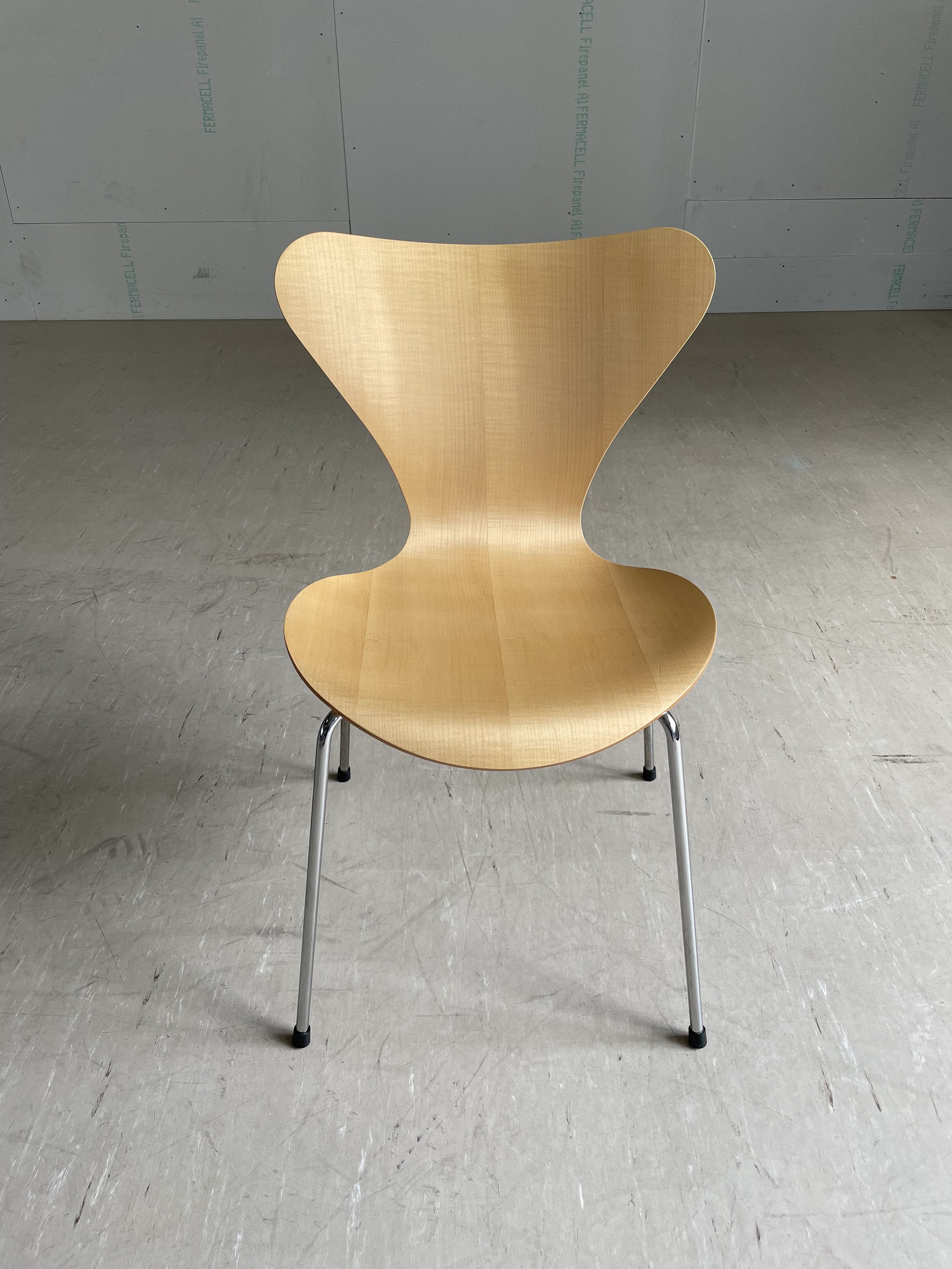 Arne Jacobsen Series 7 - Stuhl