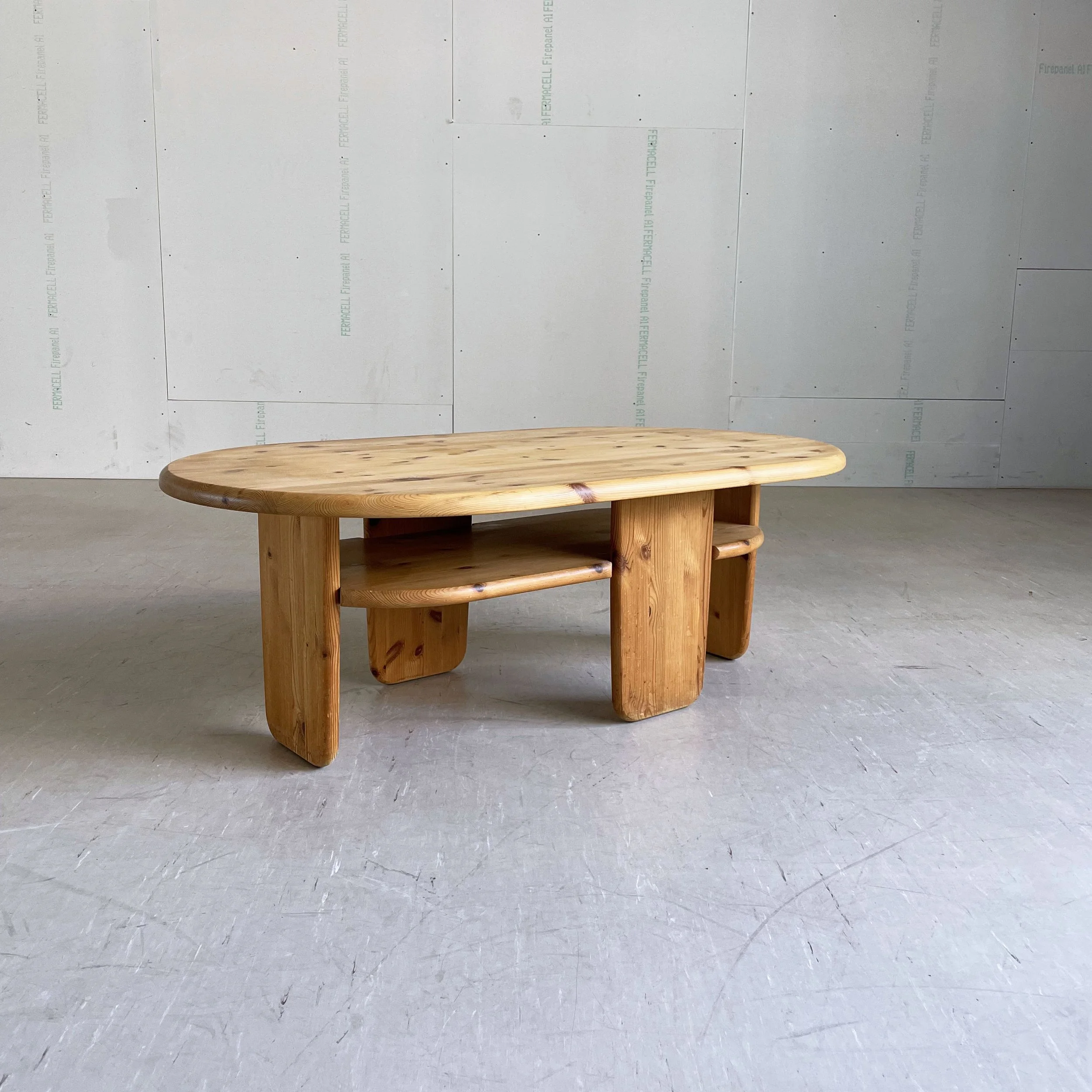 Holz Salontisch dänisch.7.JPG