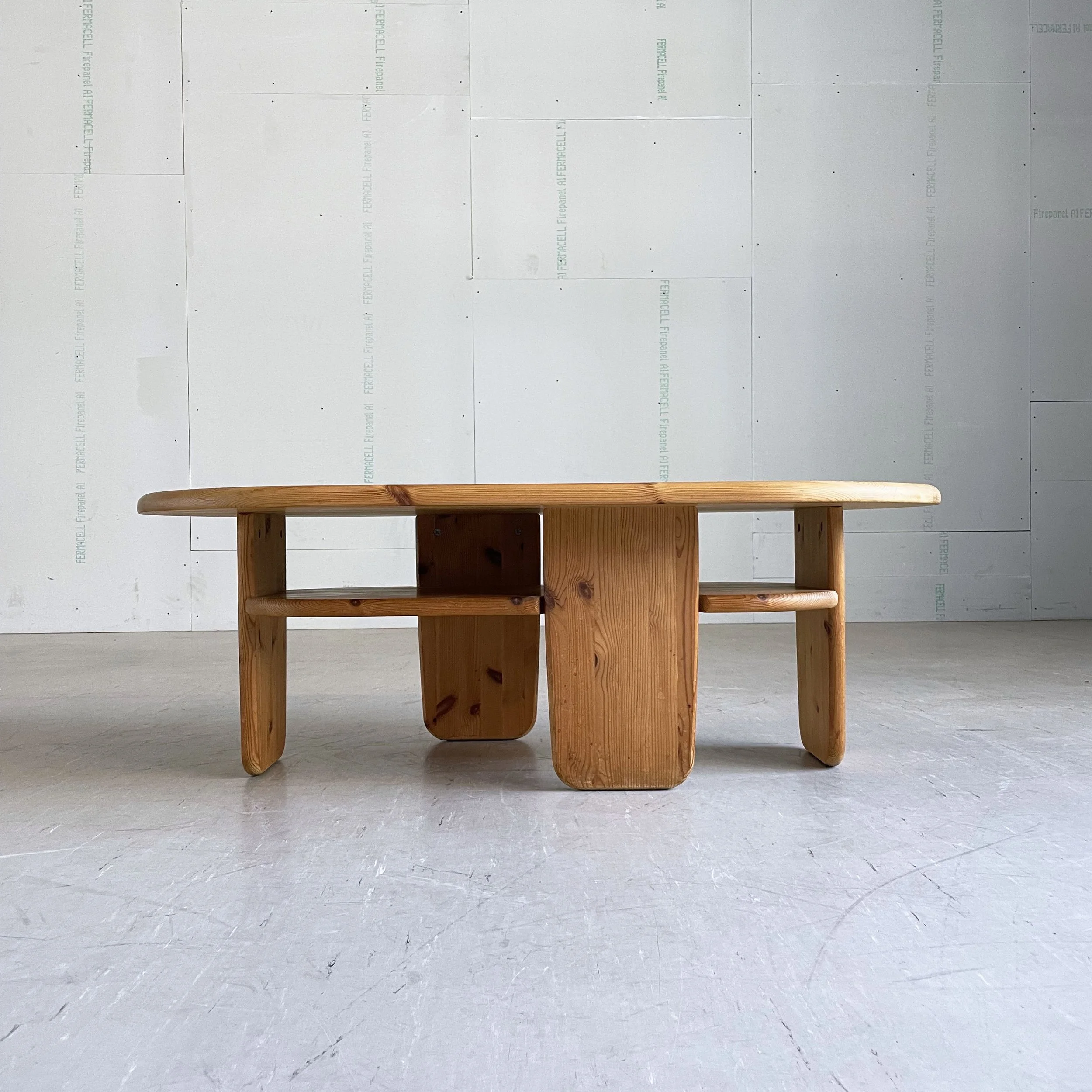 Holz Salontisch dänisch.4.JPG