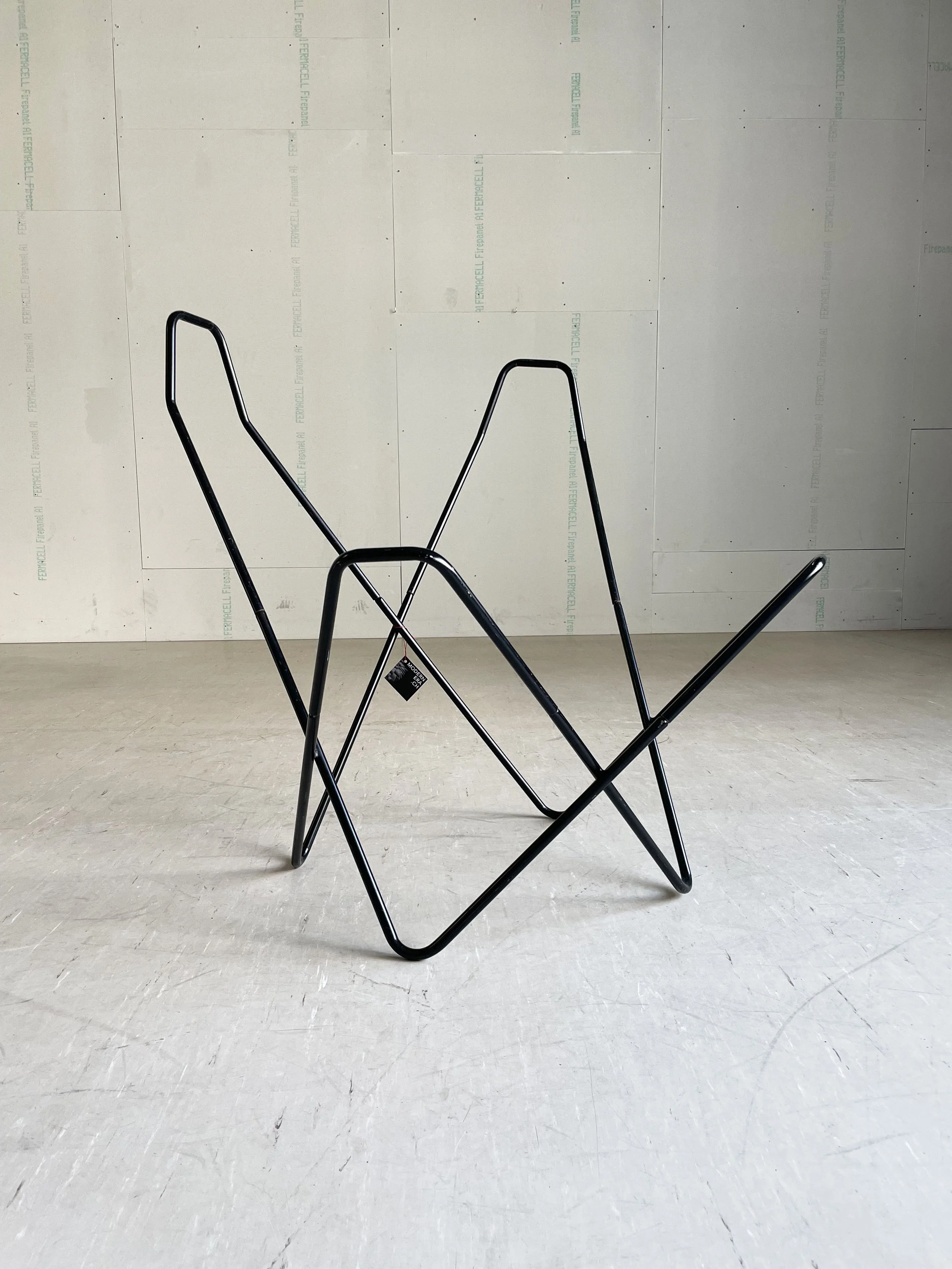 Butterfly Chair.5.JPG