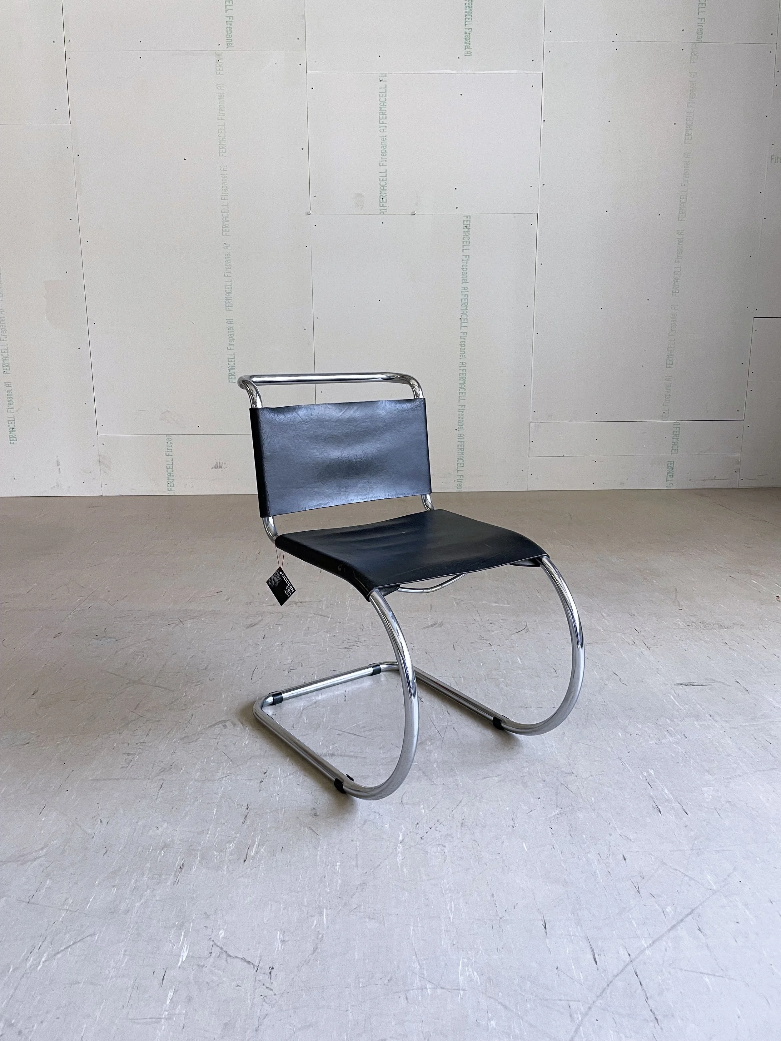 Ludwig Mies Van der Rohe MR10 - Freischwinger