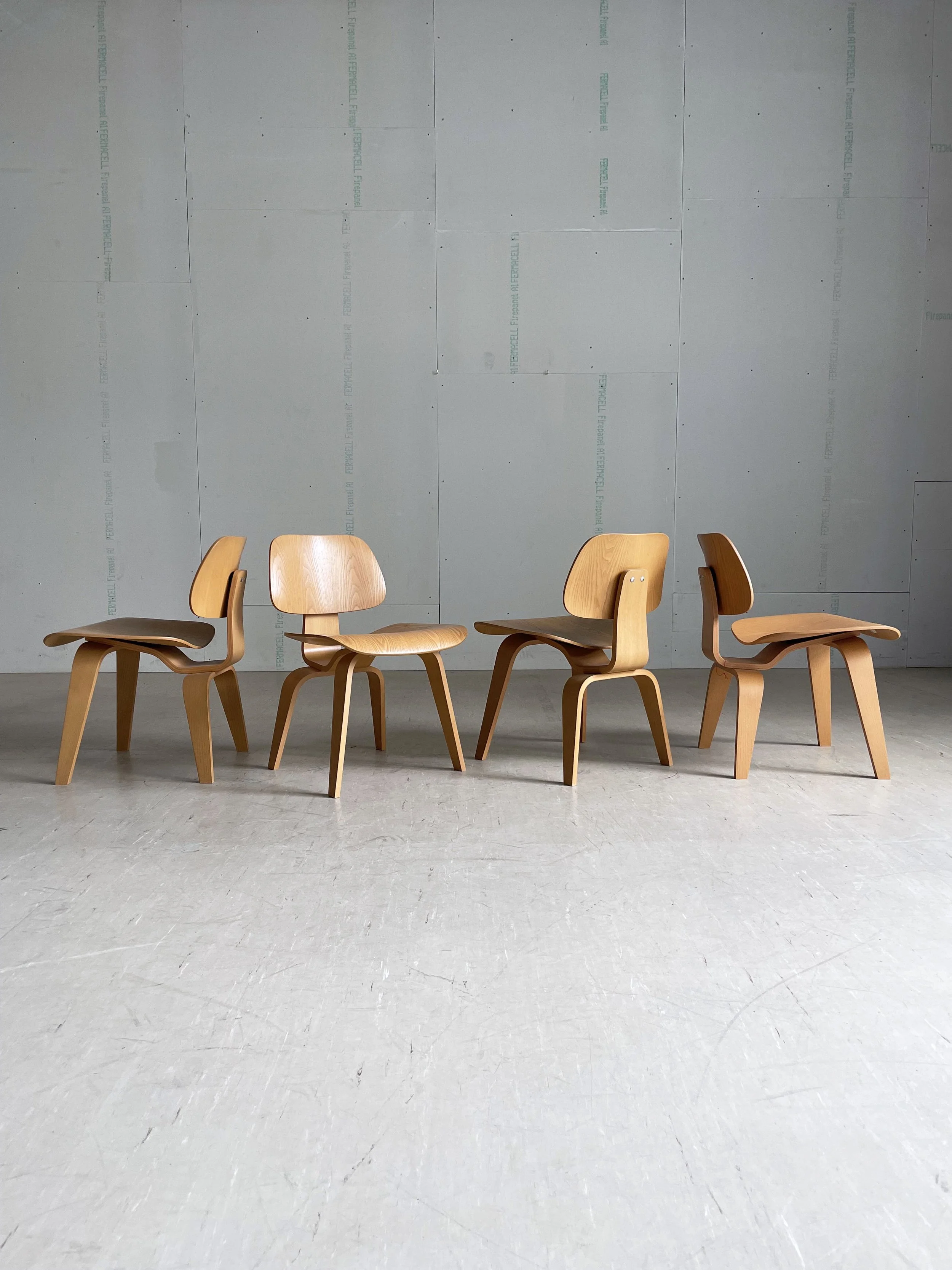 Eames DCW Plywood Dining Chair - Vitra