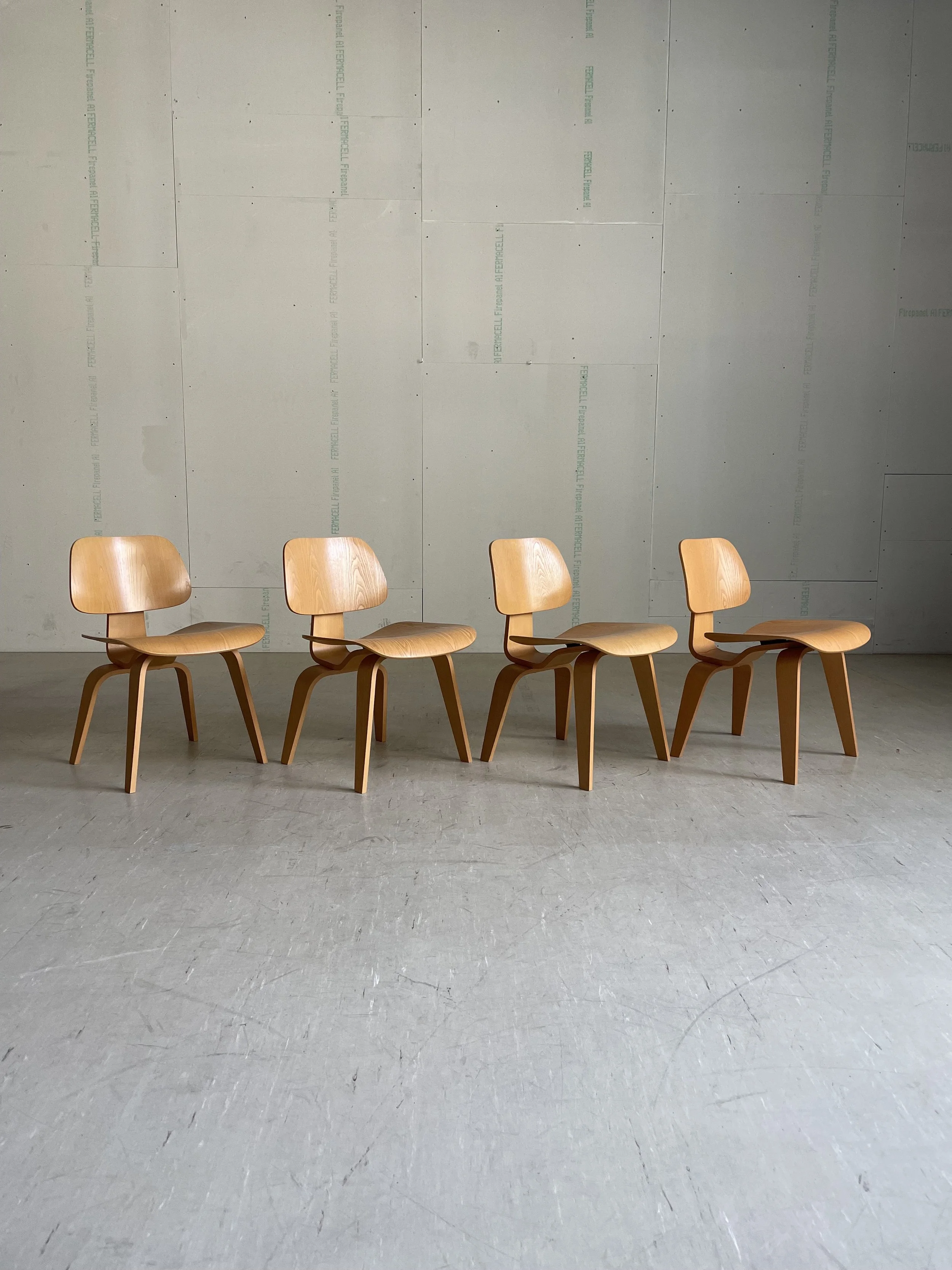 Eames DCW Plywood Dining Chair - Vitra